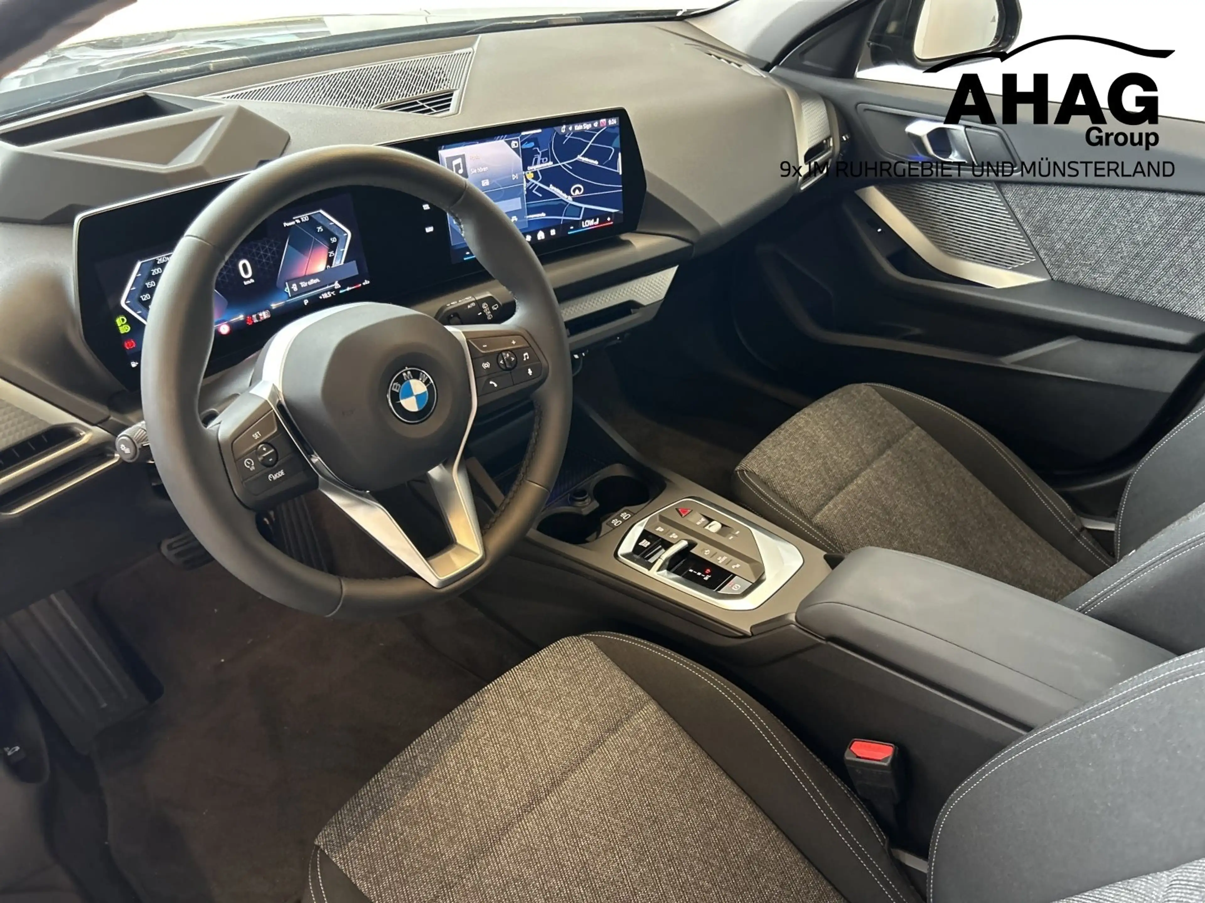 BMW 120 M Sport Design | HUD | Adaptive LED | — photo 8