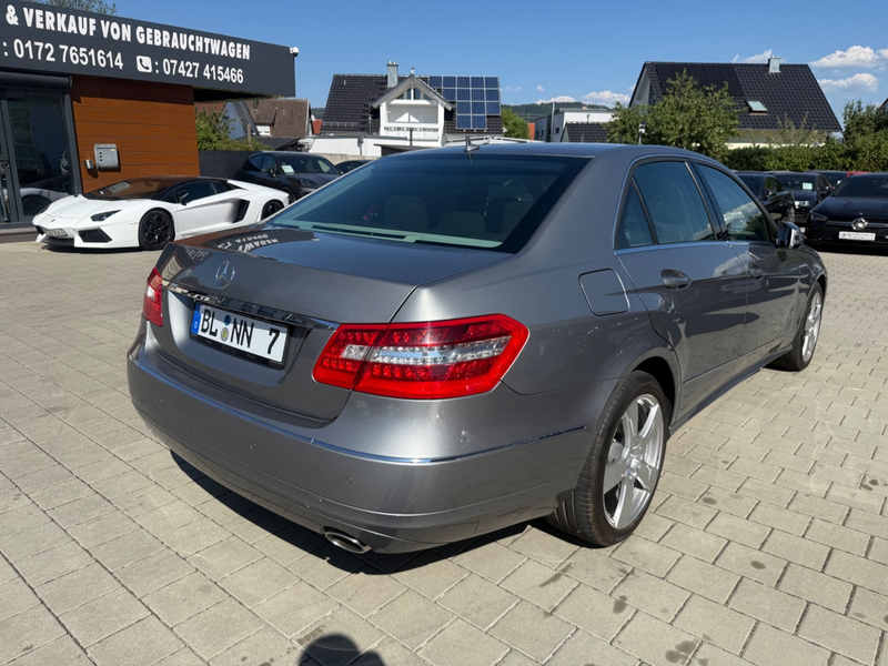 Mercedes-Benz E 350 Lim. 4Matic *1.HAND*EXKLUSIV*DISTR*S-BELÜF — photo 5