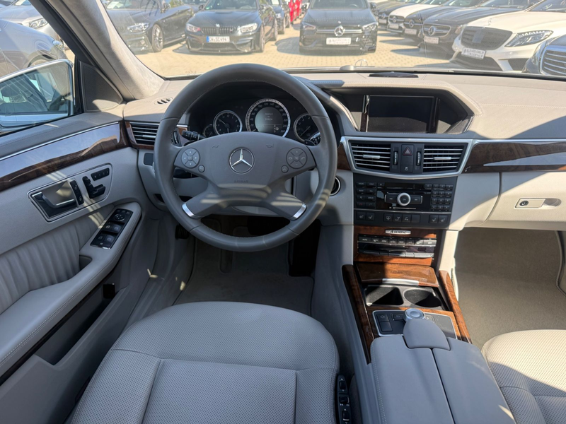 Mercedes-Benz E 350 Lim. 4Matic *1.HAND*EXKLUSIV*DISTR*S-BELÜF — photo 9