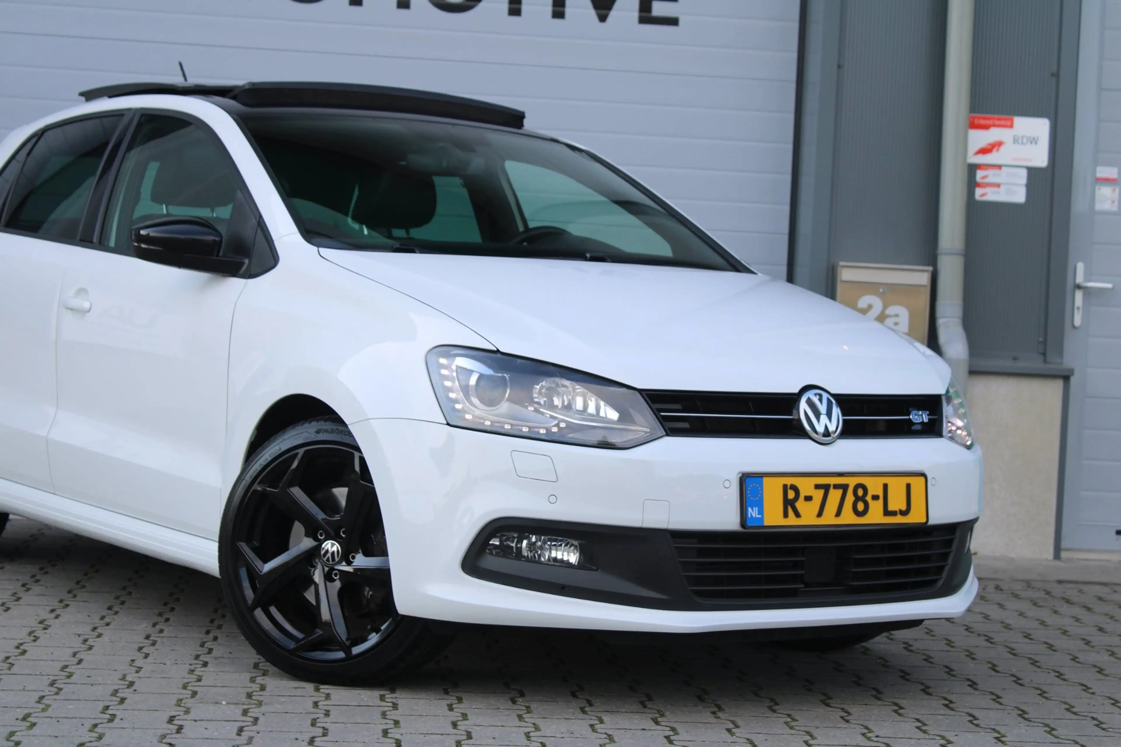 Volkswagen Polo 1.4 TSI BLUE GT 150 PK | DSG | PANO | CAMERA | ACC — photo 2