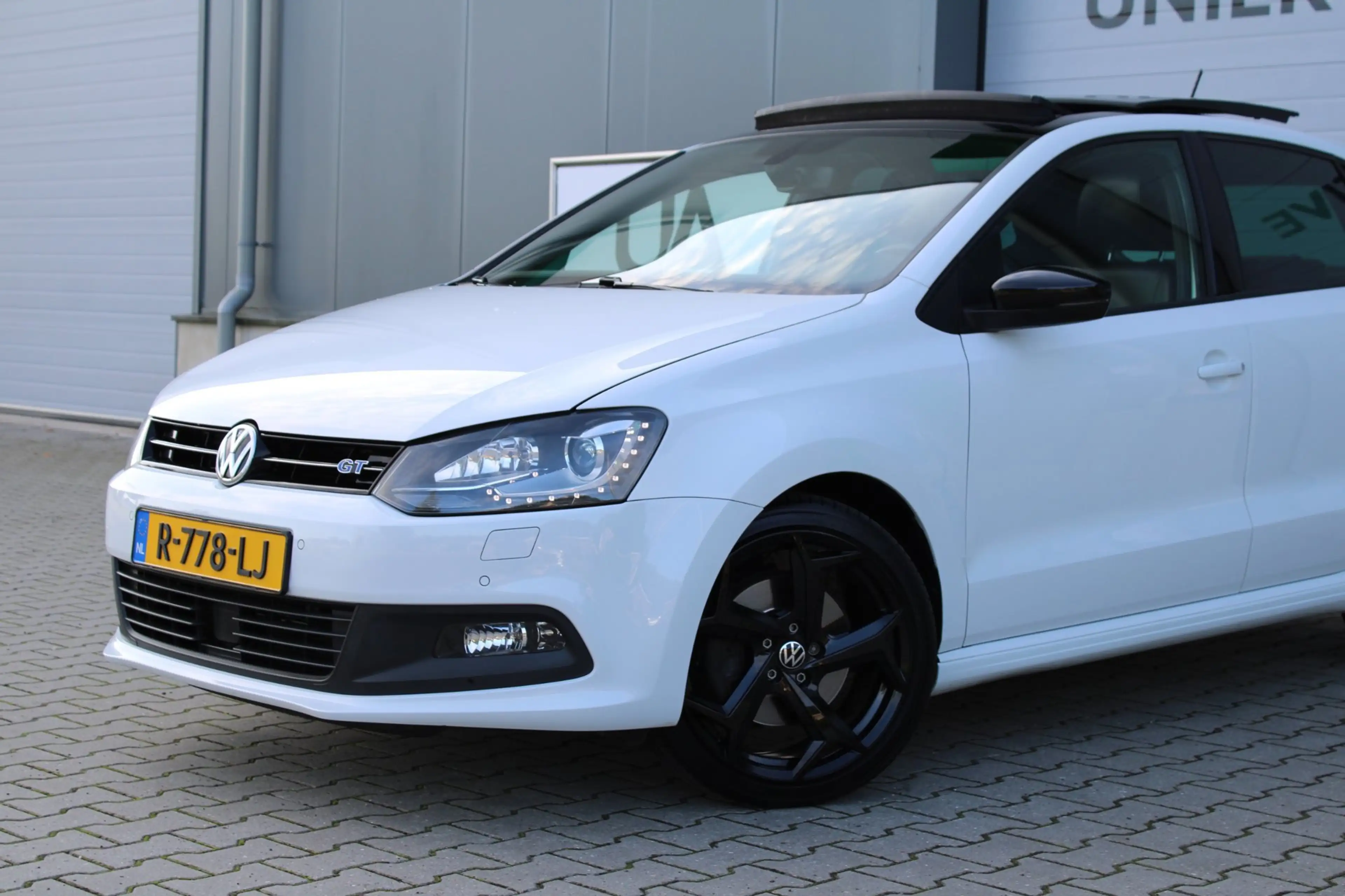 Volkswagen Polo 1.4 TSI BLUE GT 150 PK | DSG | PANO | CAMERA | ACC — photo 16