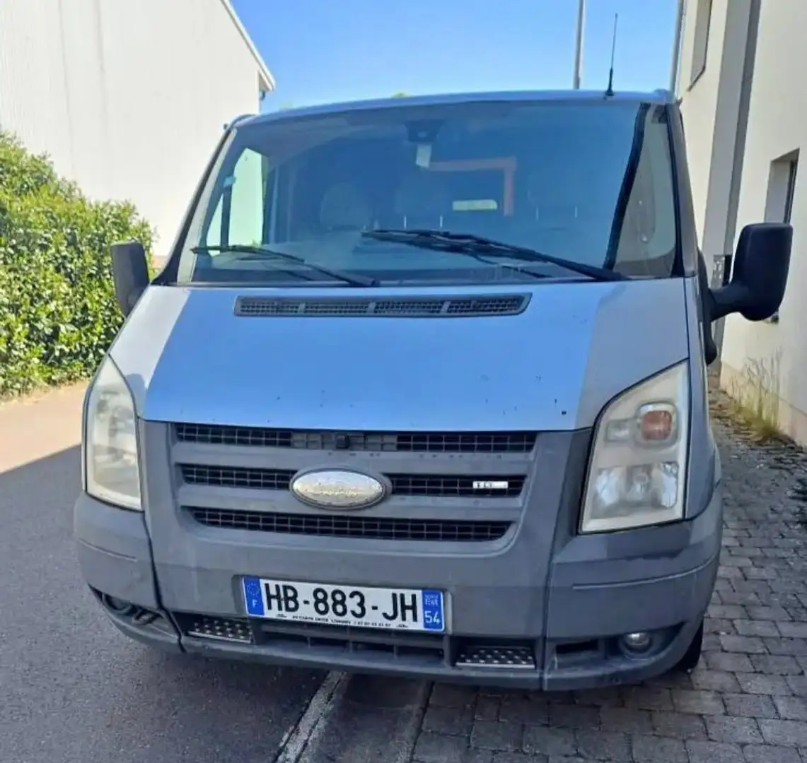 Ford Transit Gris - 1