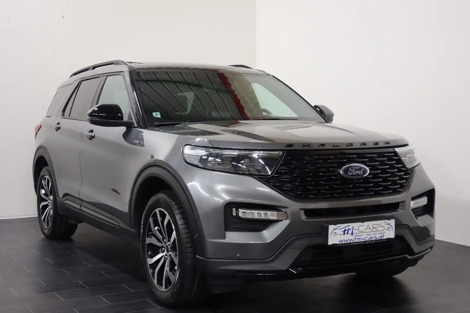 Ford Explorer 3,0 EcoBoost PHEV AWD ST-Line Aut. *GARANTIE*TOP* Grau - 1