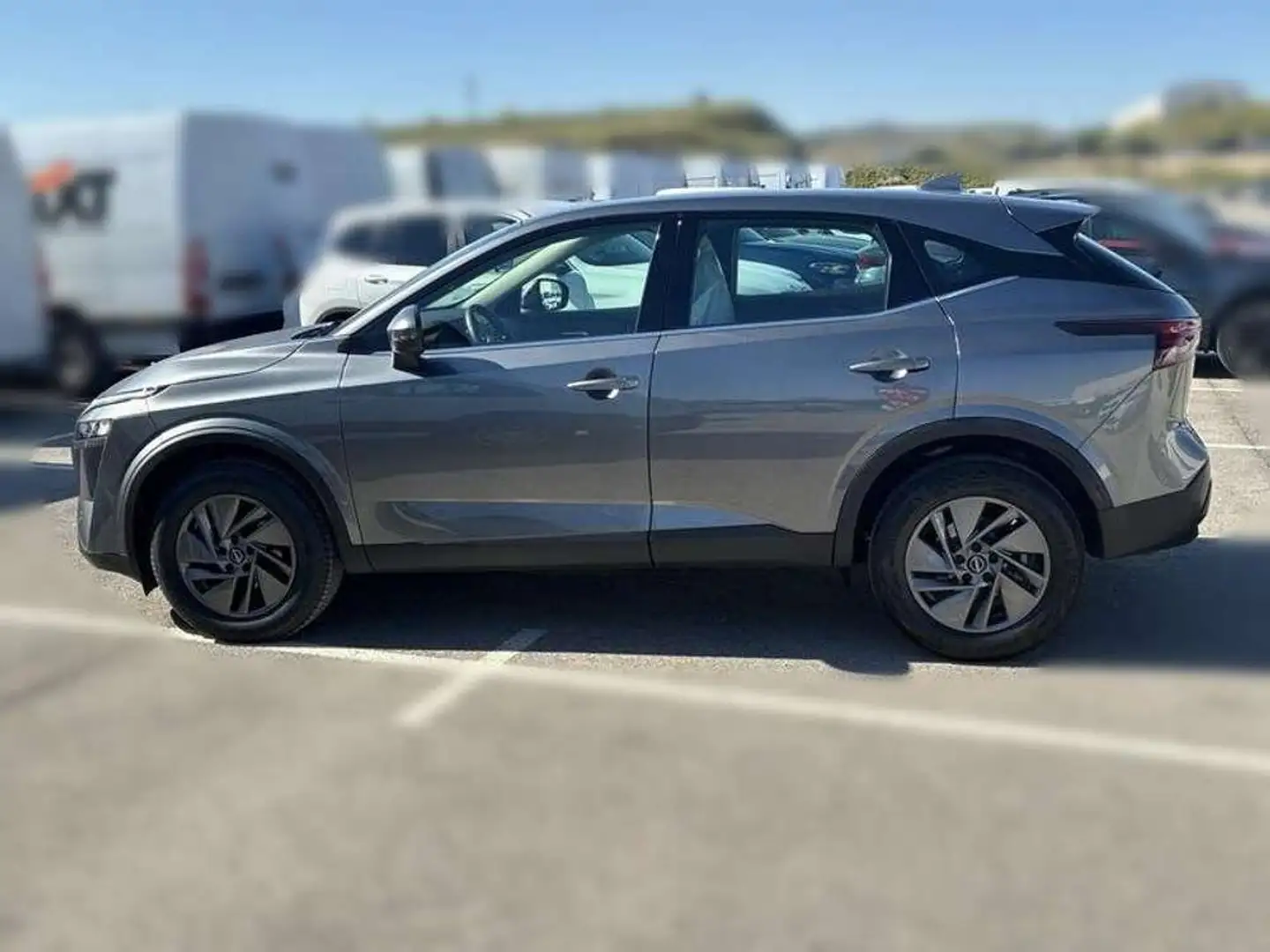 Nissan Qashqai DIG-T 116kW (158CV) mHEV Xtronic Acenta Gris - 2