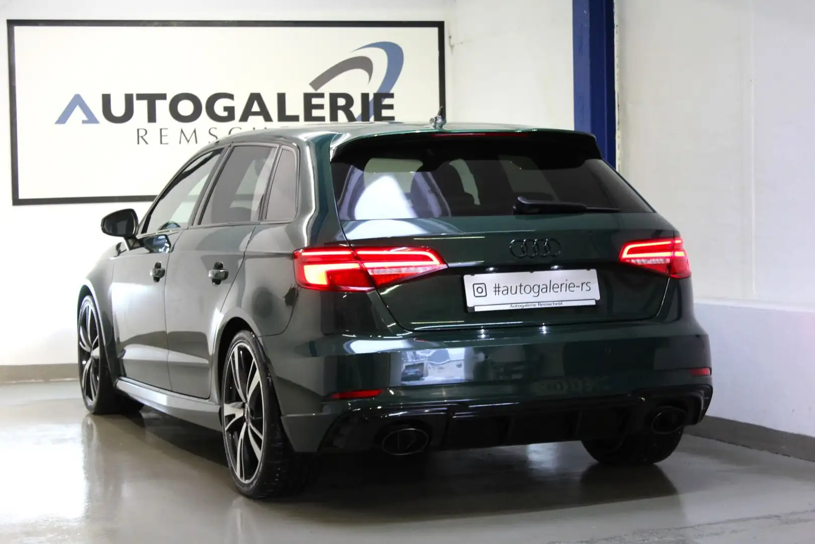 Audi RS3 Sportback 2.5 TFSI q.*RS DESIGN*VIRTUAL*ACC* Vert - 1