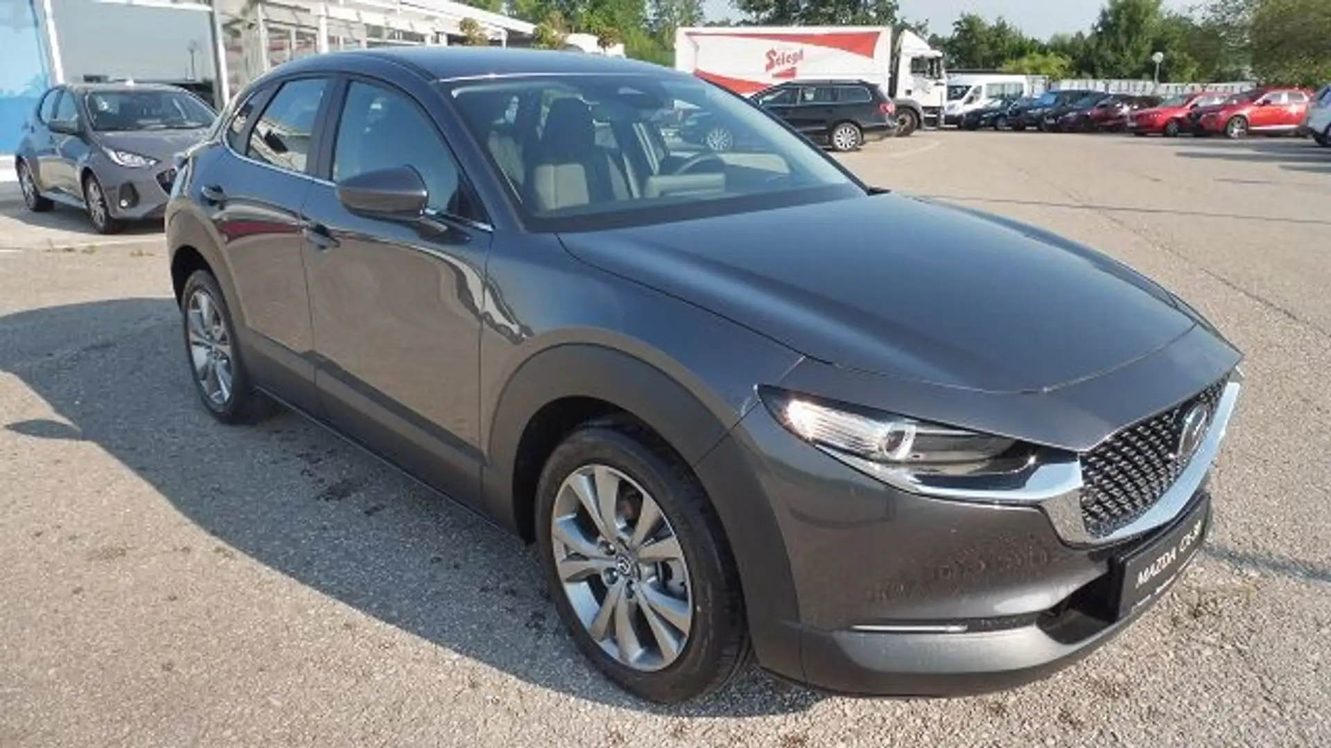 Mazda CX-30 e-Skyactive G140 Centre-Line Aut. Grau - 2