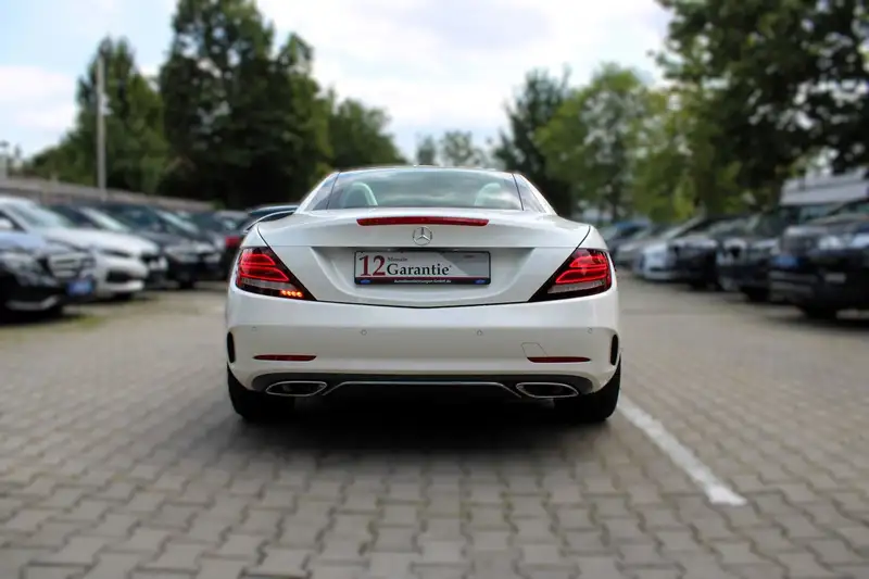 Annonce voiture d'occasion Mercedes-Benz SLC 300 - CARADIZE