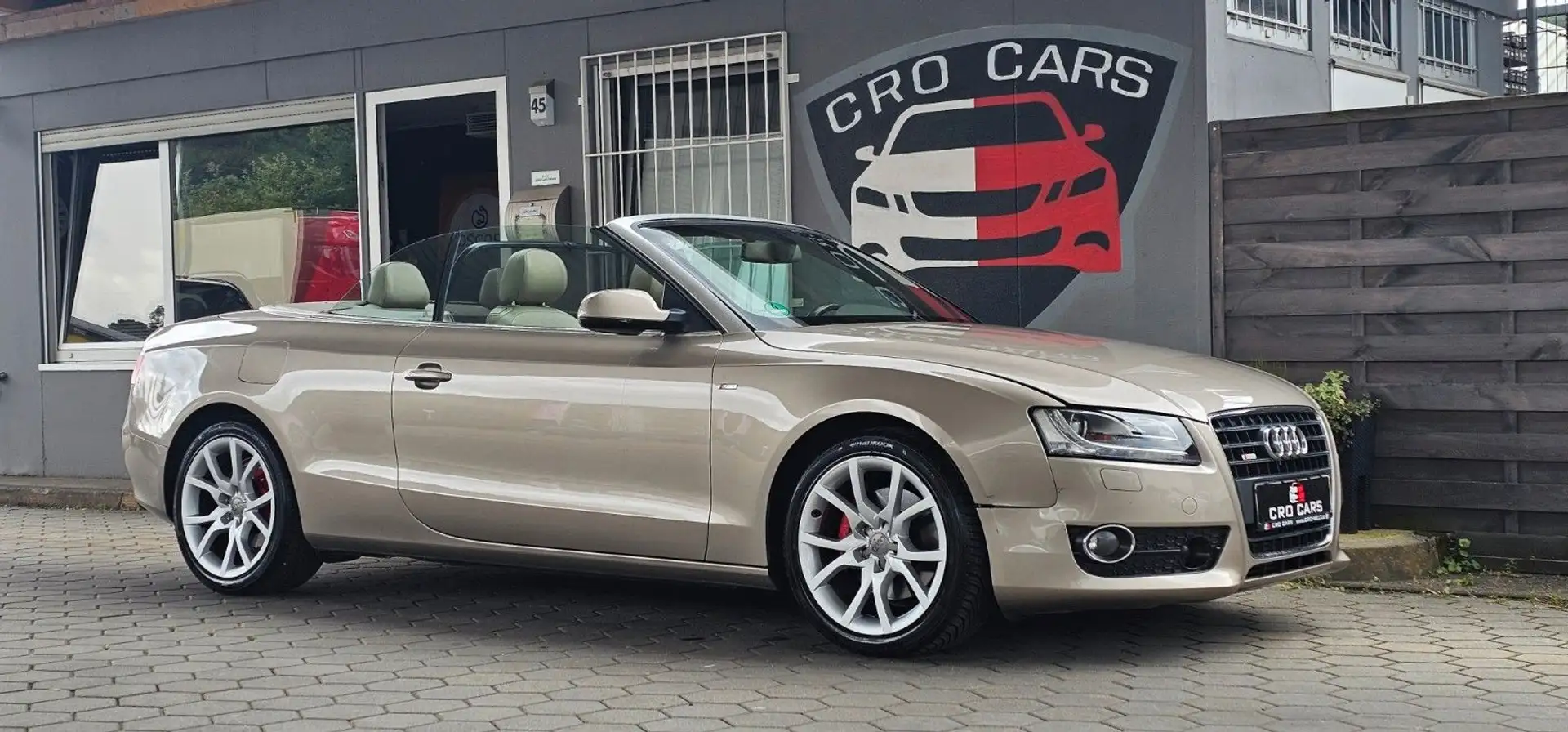 Audi A5 Cabriolet 2.0 TFSI Beige - 1