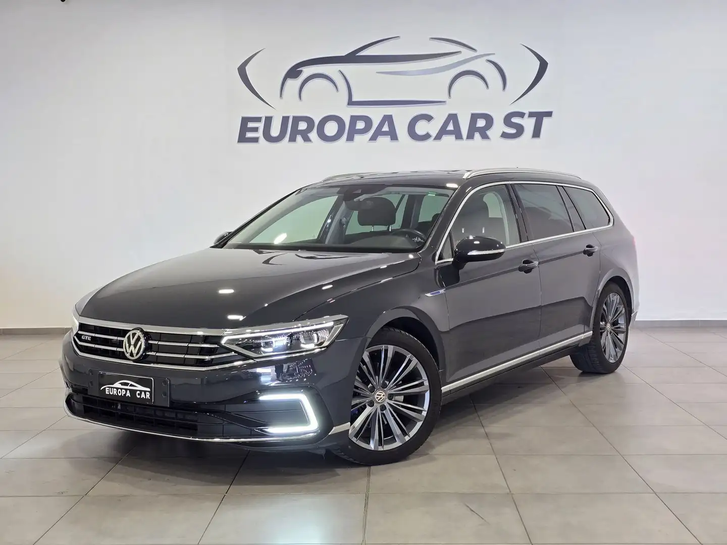 Volkswagen Passat Variant Variant 1.4 GTE DSG Plug-In-Hybrid Grigio - 1