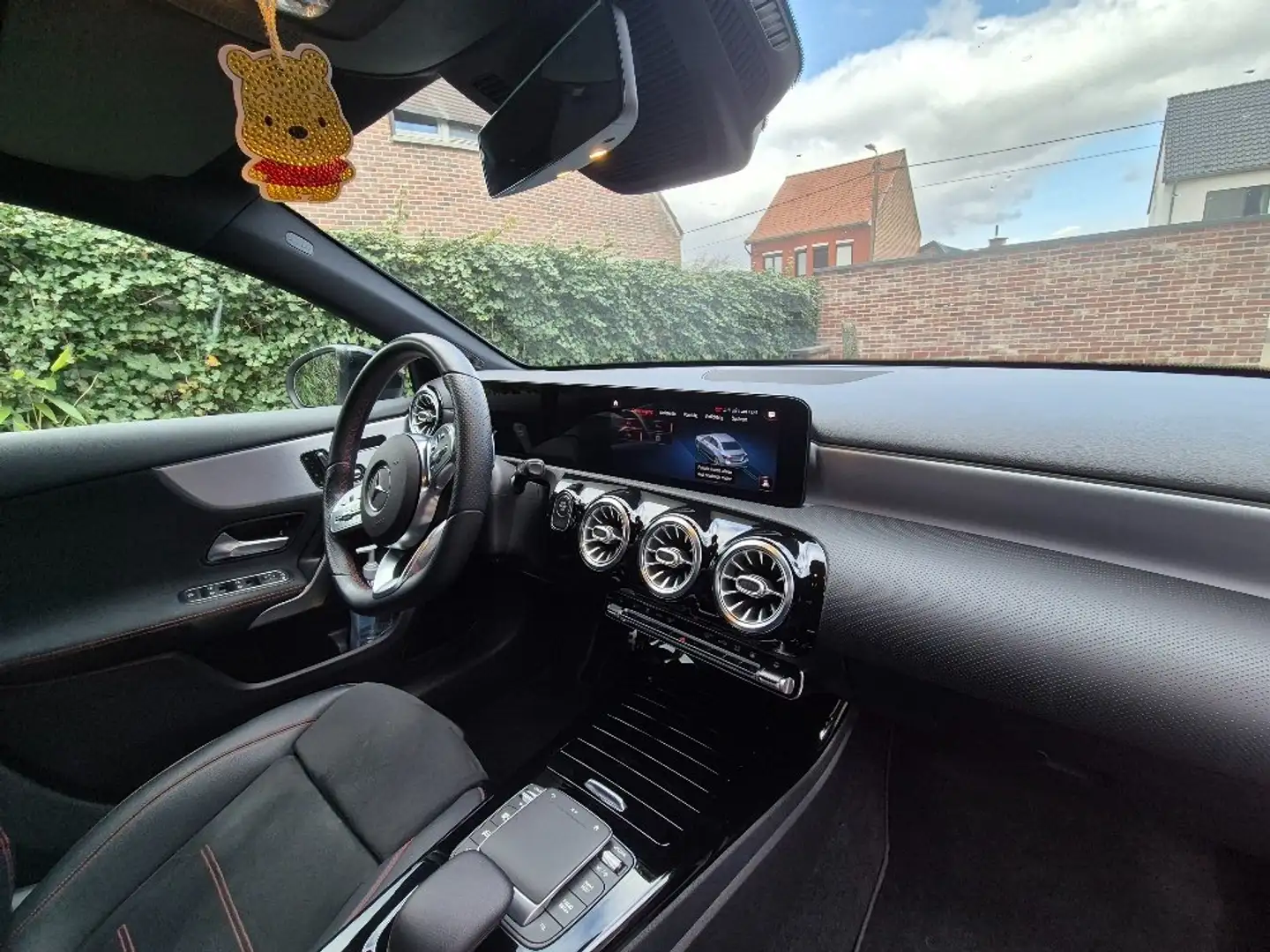 Mercedes-Benz A 250 A 250 e 8G-DCT AMG Line Blanc - 1
