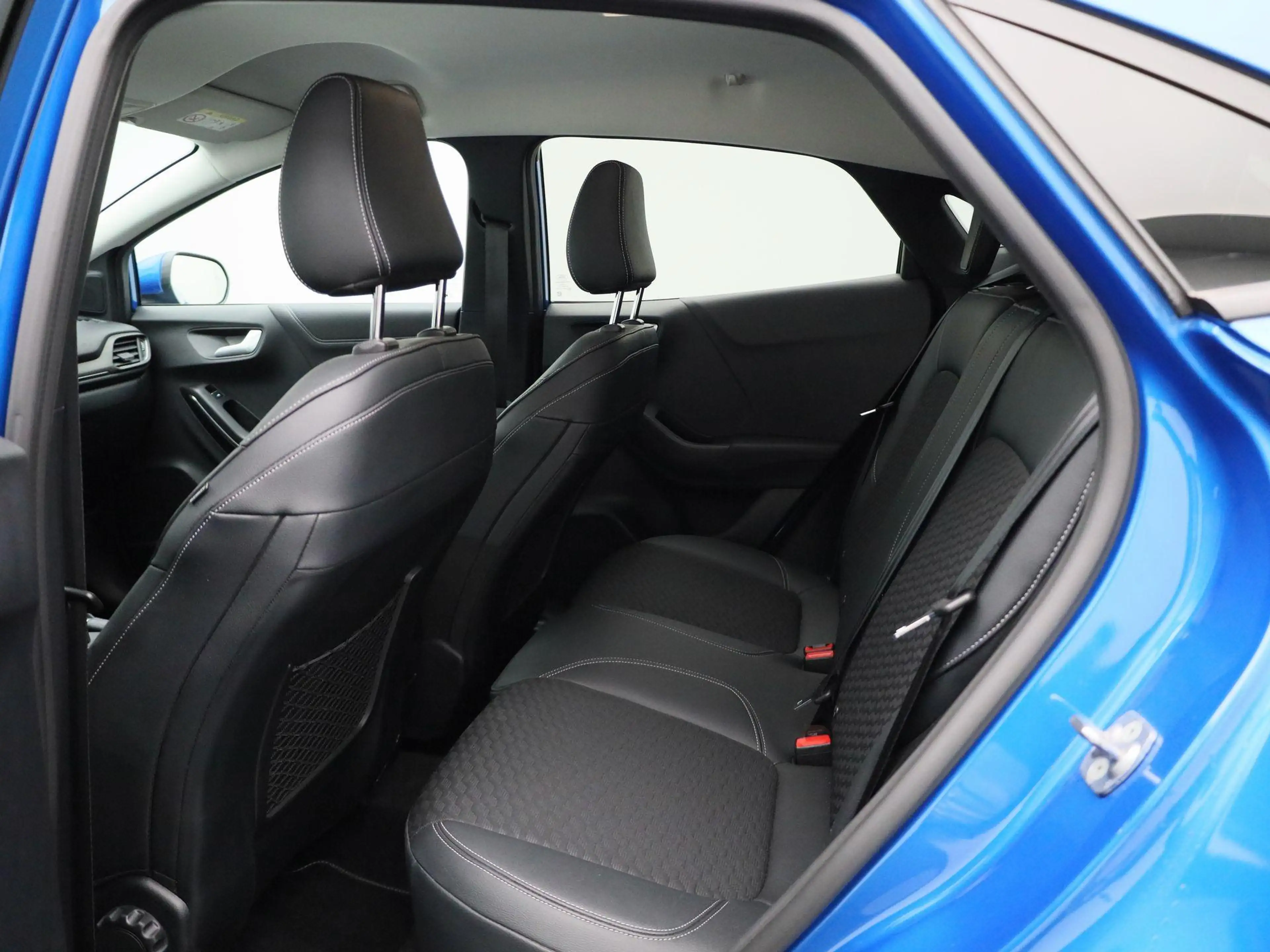 Ford Puma 1.0i Ecoboost mHEV 92kW Titanium Camera | PDC V+A — photo 12
