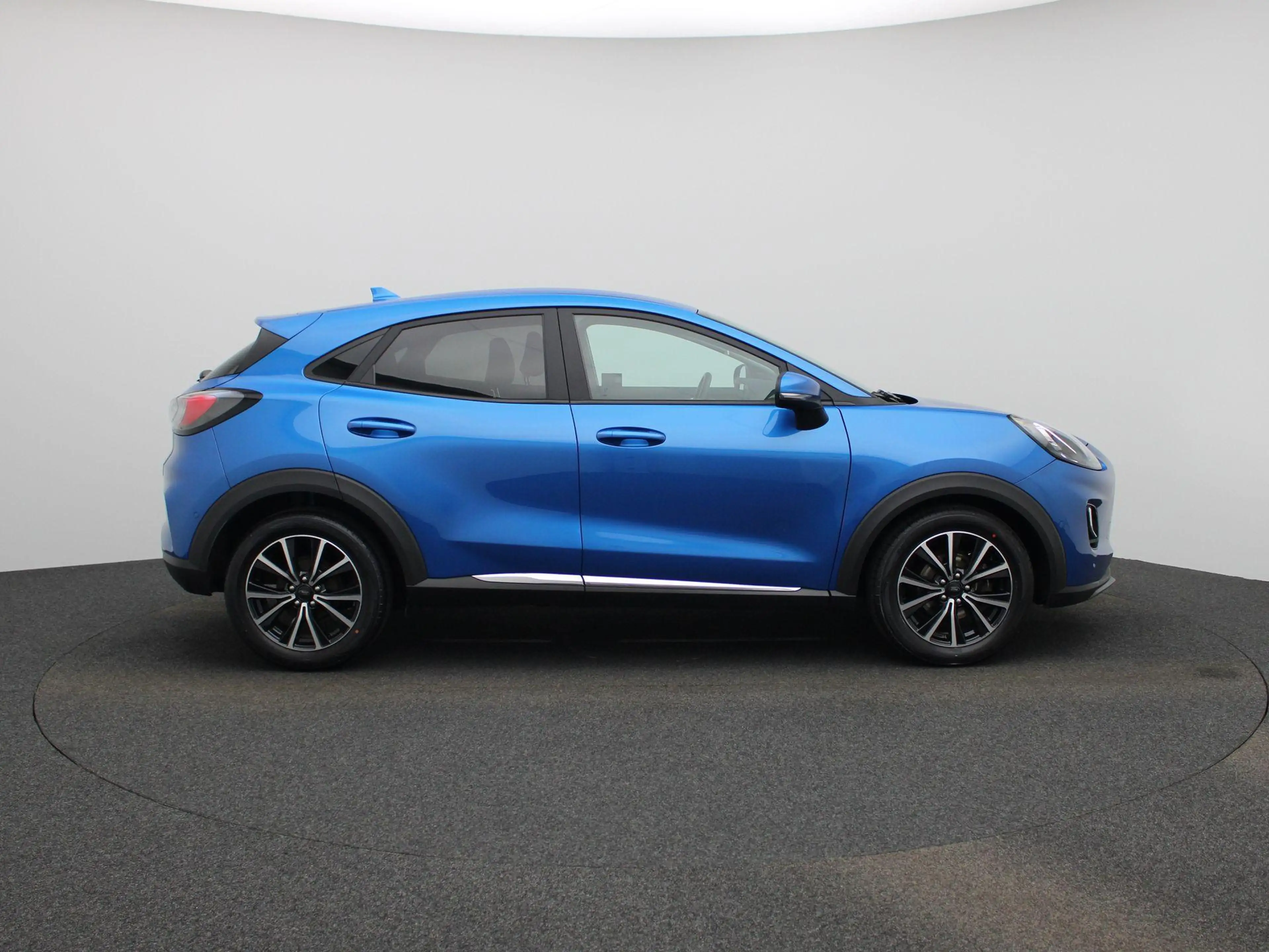 Ford Puma 1.0i Ecoboost mHEV 92kW Titanium Camera | PDC V+A — photo 7