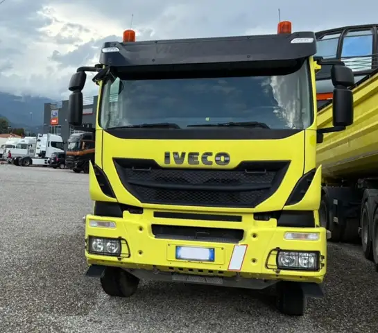 Iveco Trakker 500