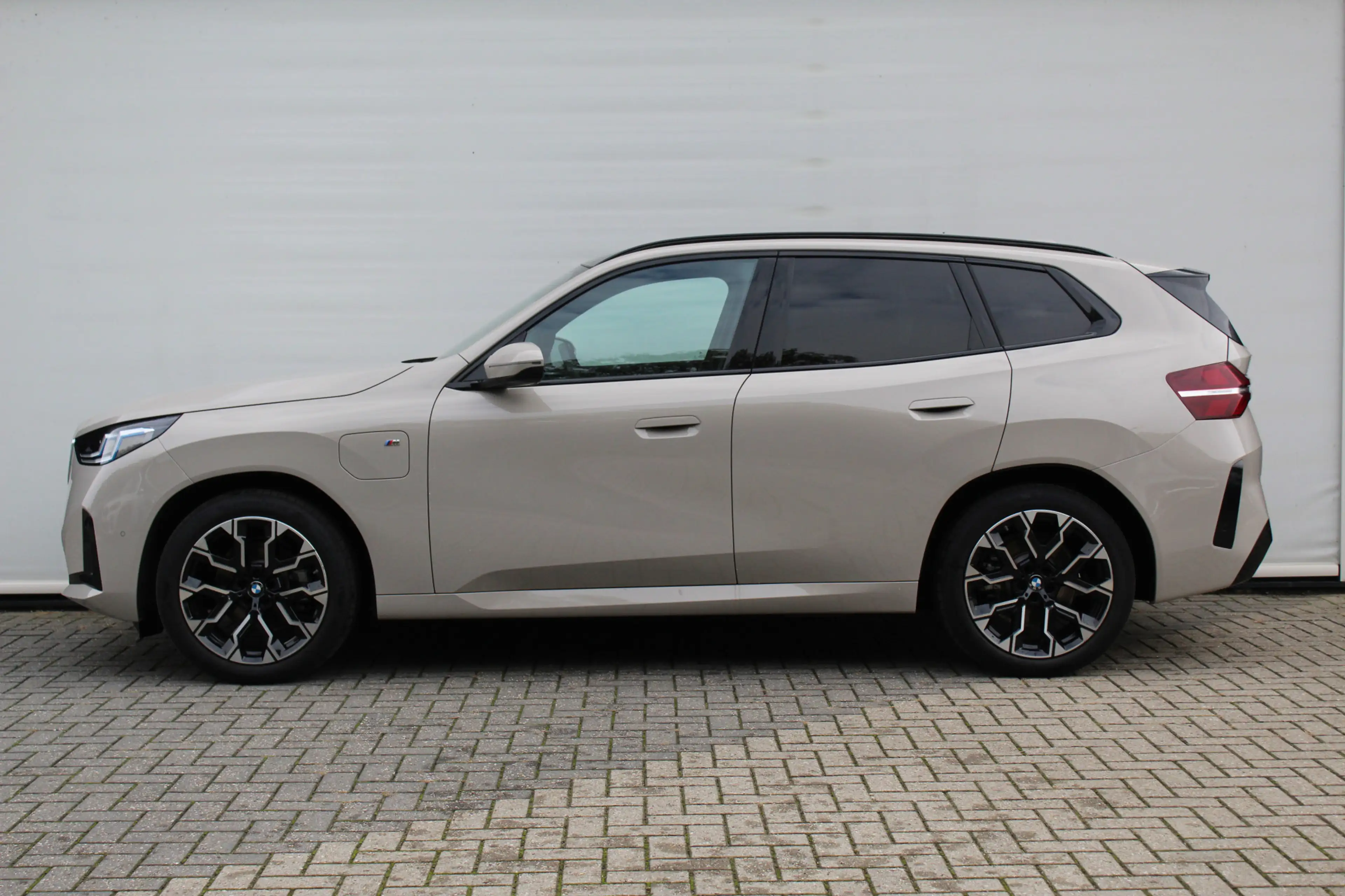 BMW X3 30e xDrive M Sport Automaat / Trekhaak / Panoramad — photo 2
