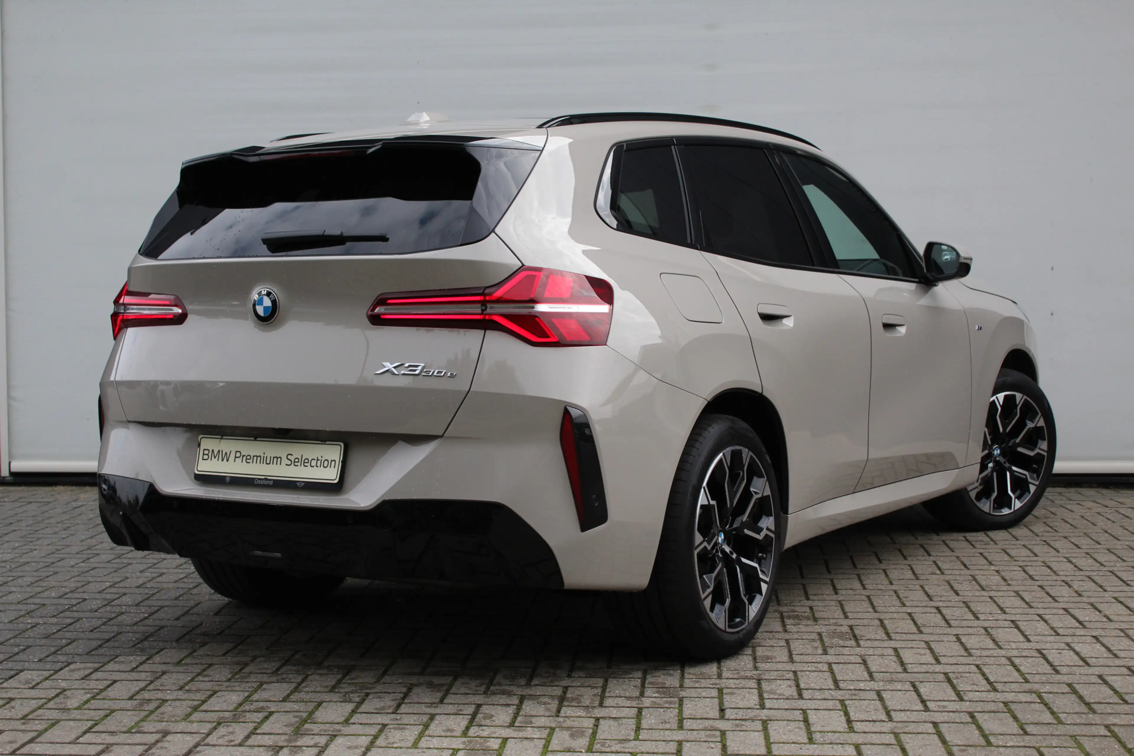 BMW X3 30e xDrive M Sport Automaat / Trekhaak / Panoramad — photo 3