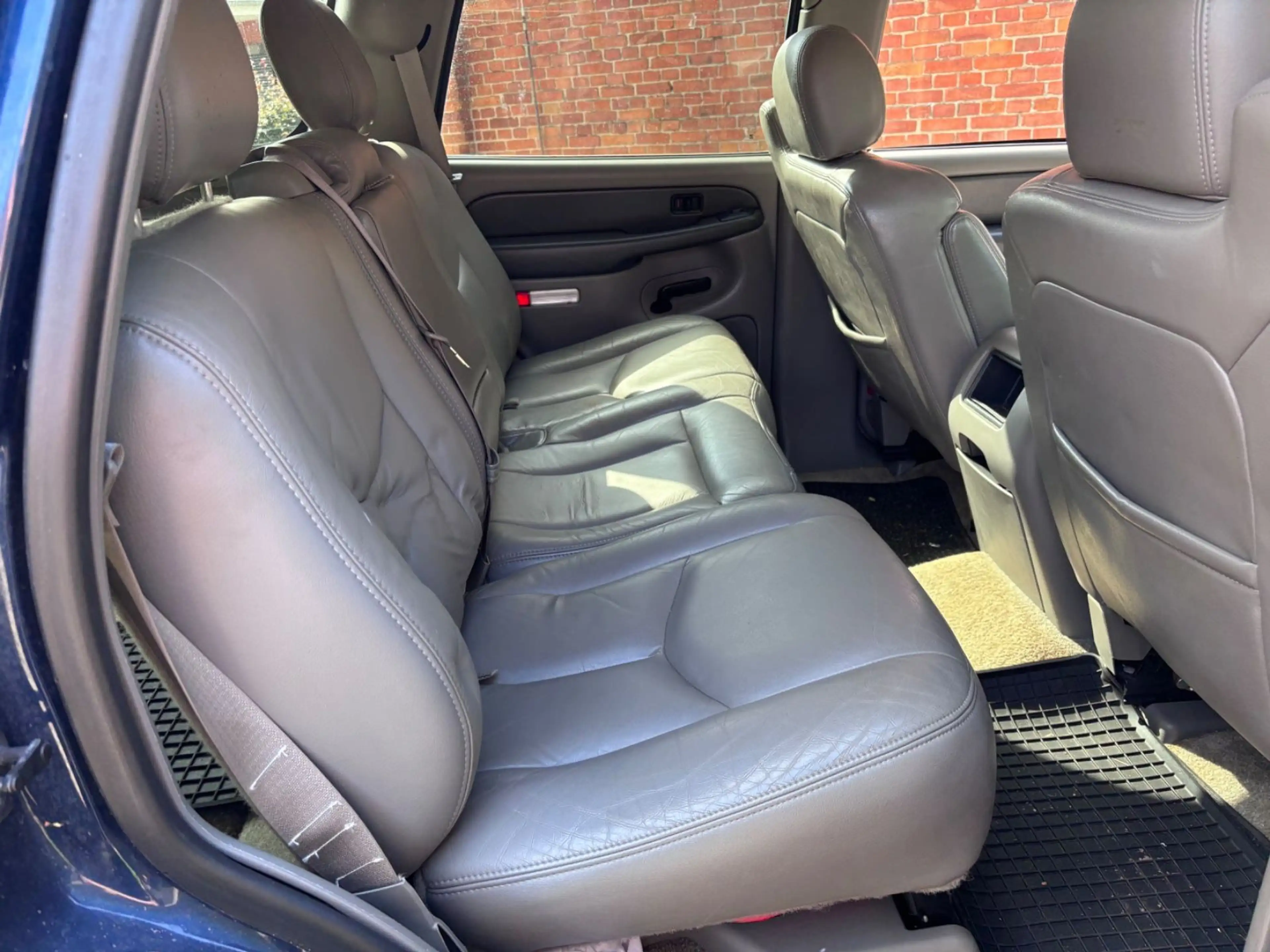 Chevrolet Tahoe 5.3 LS — photo 14