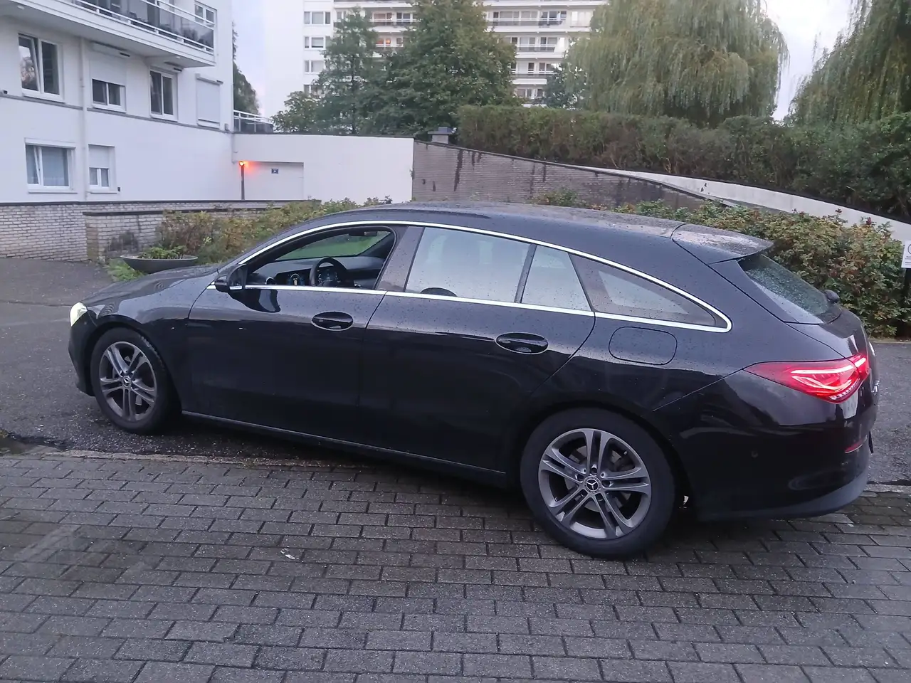 Mercedes-Benz CLA 180