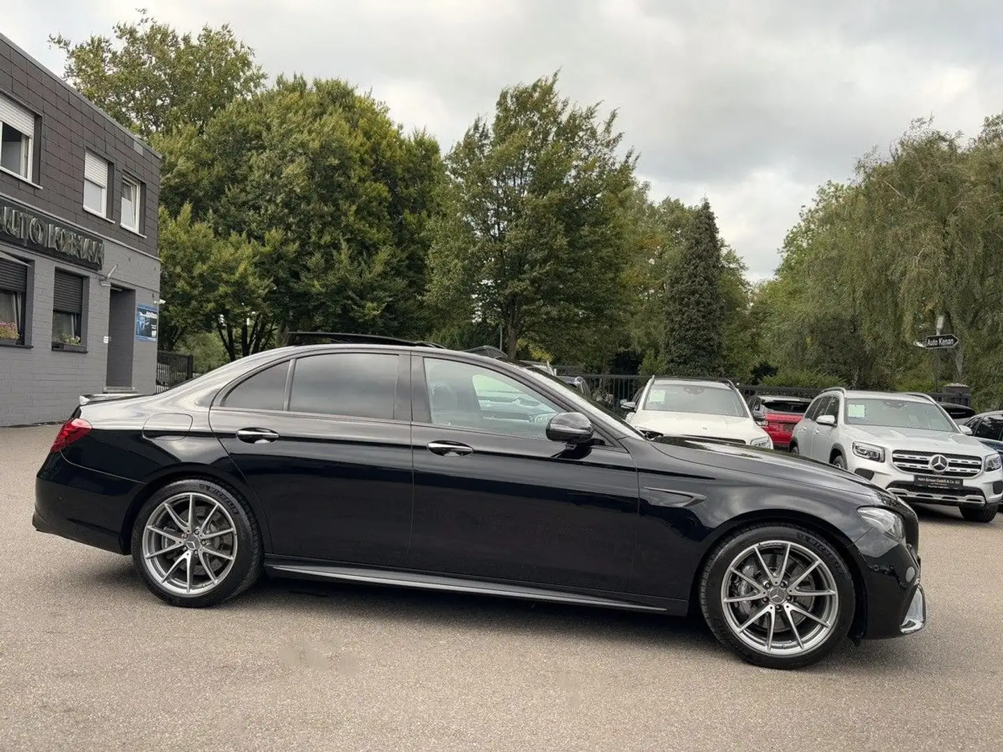 Mercedes-Benz E 63 AMG E63 AMG 4M+ DTR/HUD/Pano/CarbonPack./SAGA/360 Schwarz - 2