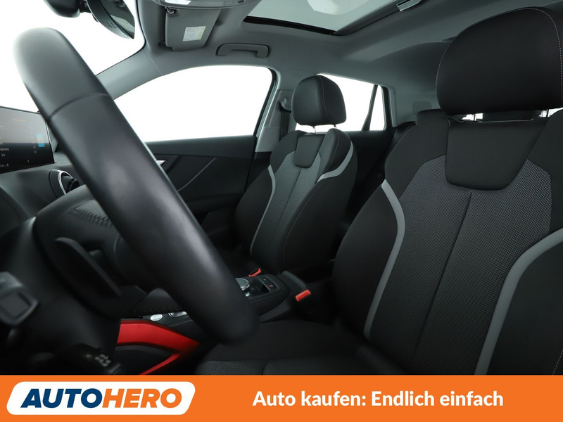 Audi Q2 40 TFSI quattro Sport Aut.*NAVI*LED*ACC* — photo 11