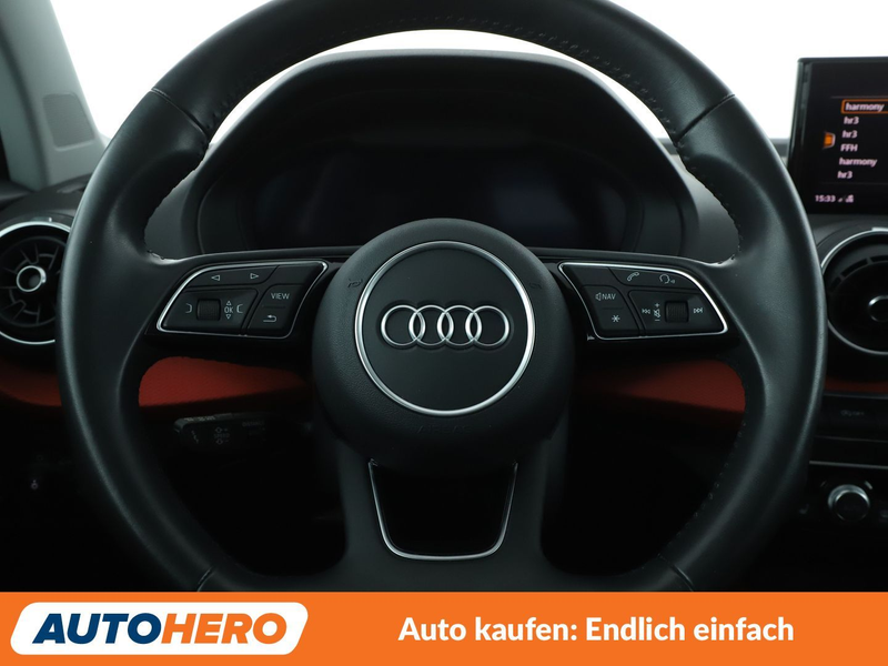 Audi Q2 40 TFSI quattro Sport Aut.*NAVI*LED*ACC* — photo 14