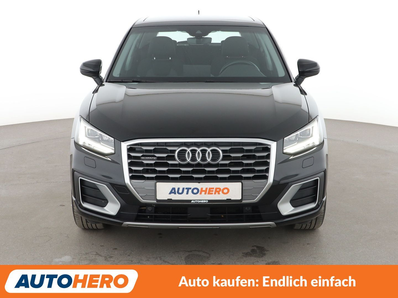 Audi Q2 40 TFSI quattro Sport Aut.*NAVI*LED*ACC* — photo 9