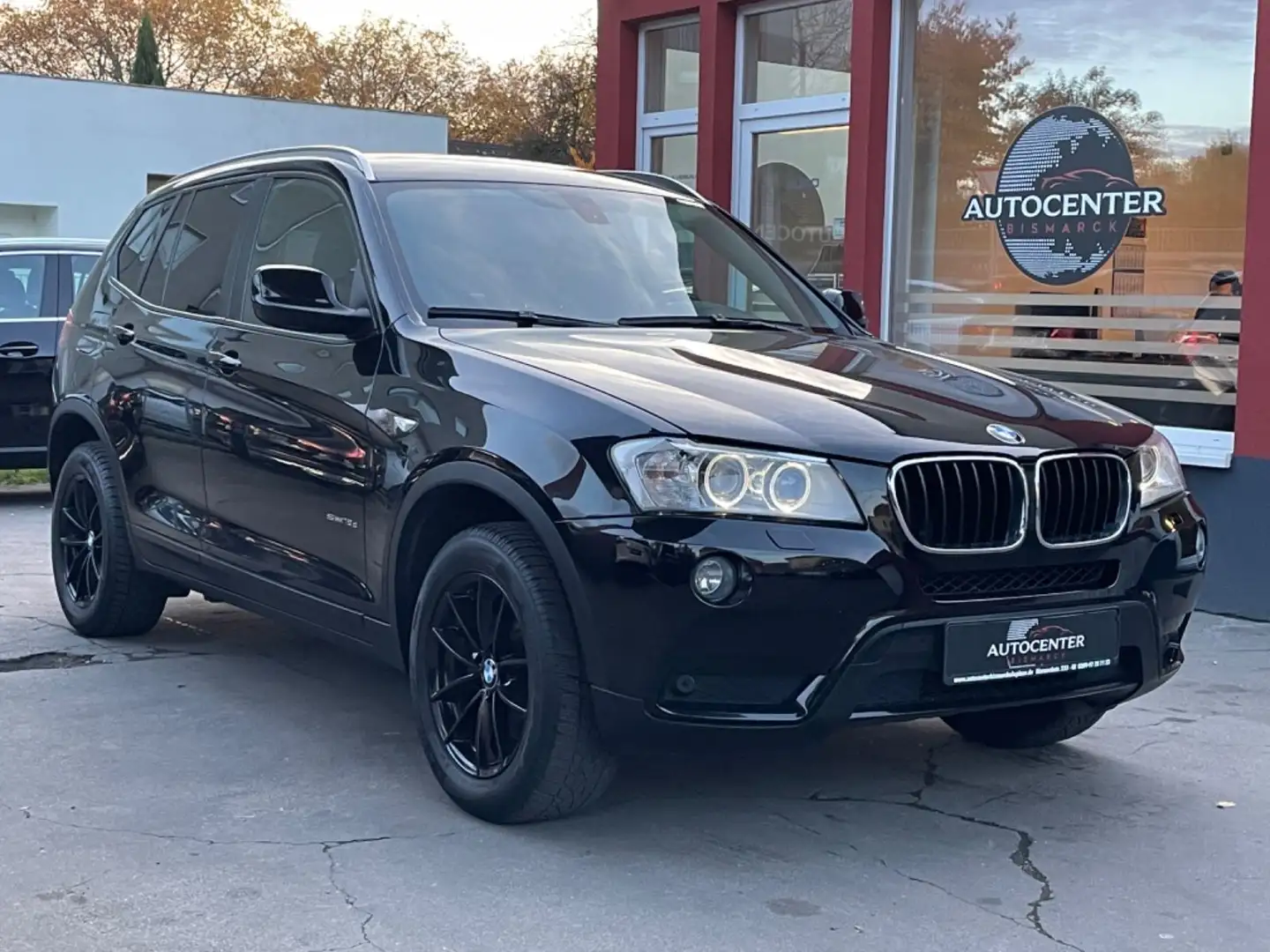 BMW X3 sDrive 18 d*BI-XENON*MFL*PDC* Noir - 2