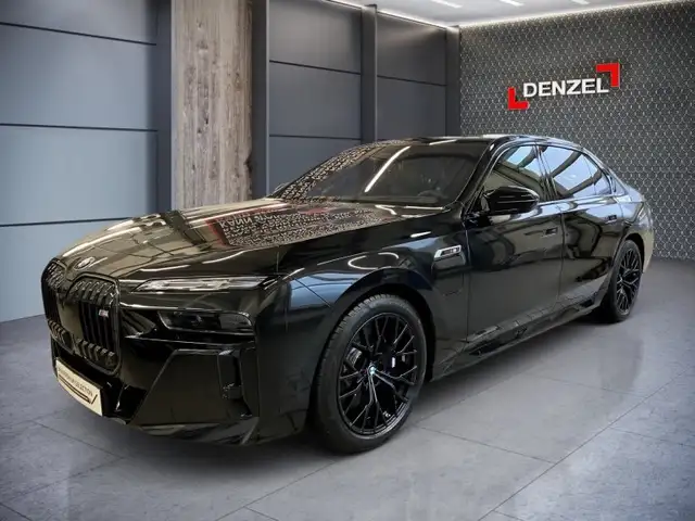 BMW 760 M760e xDrive Limousine G70 XB1