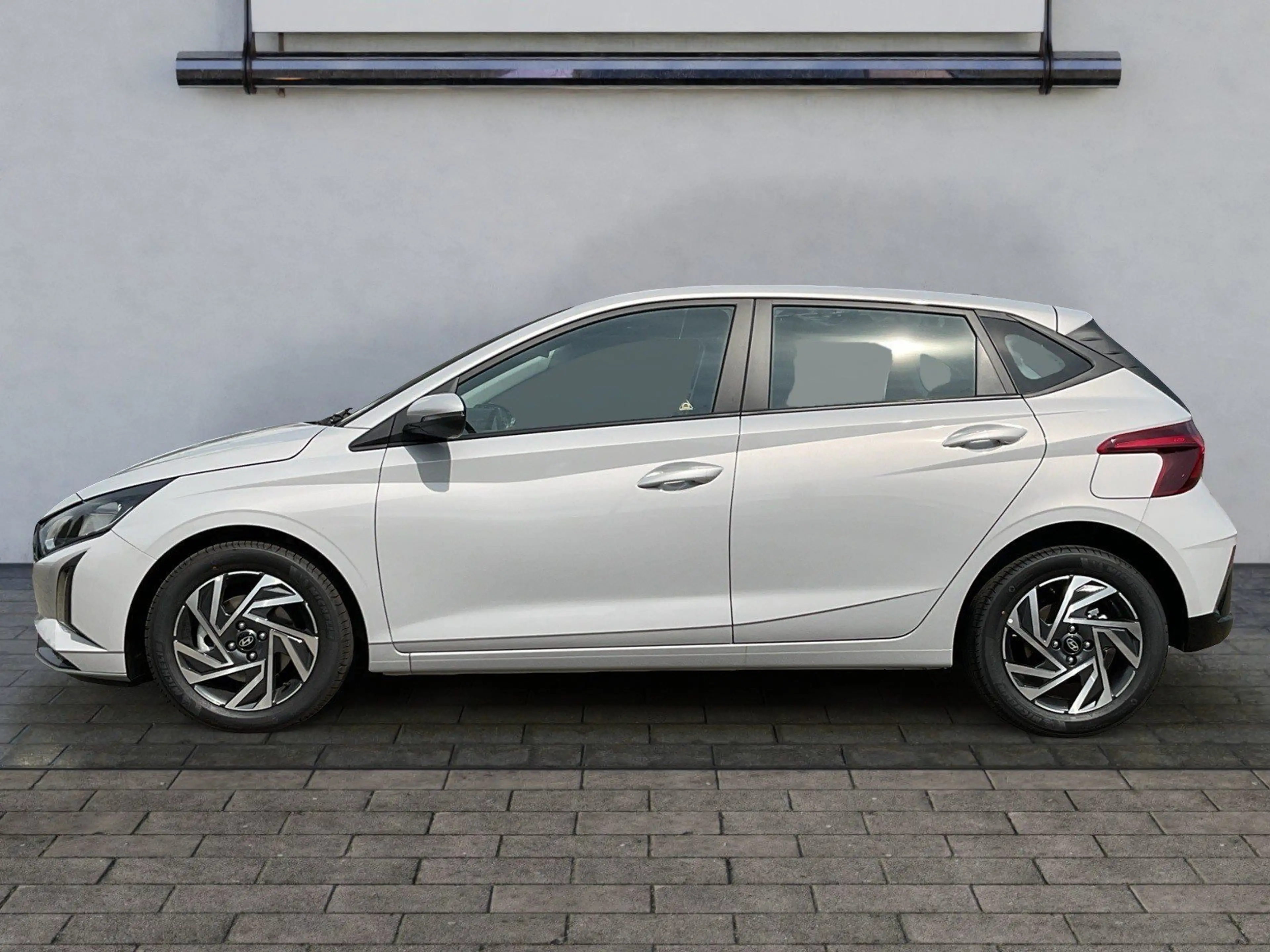 Hyundai i20 Trend (90 PS) 7-DCT Bose LED Navi Klima SHZ EPH RF — photo 2