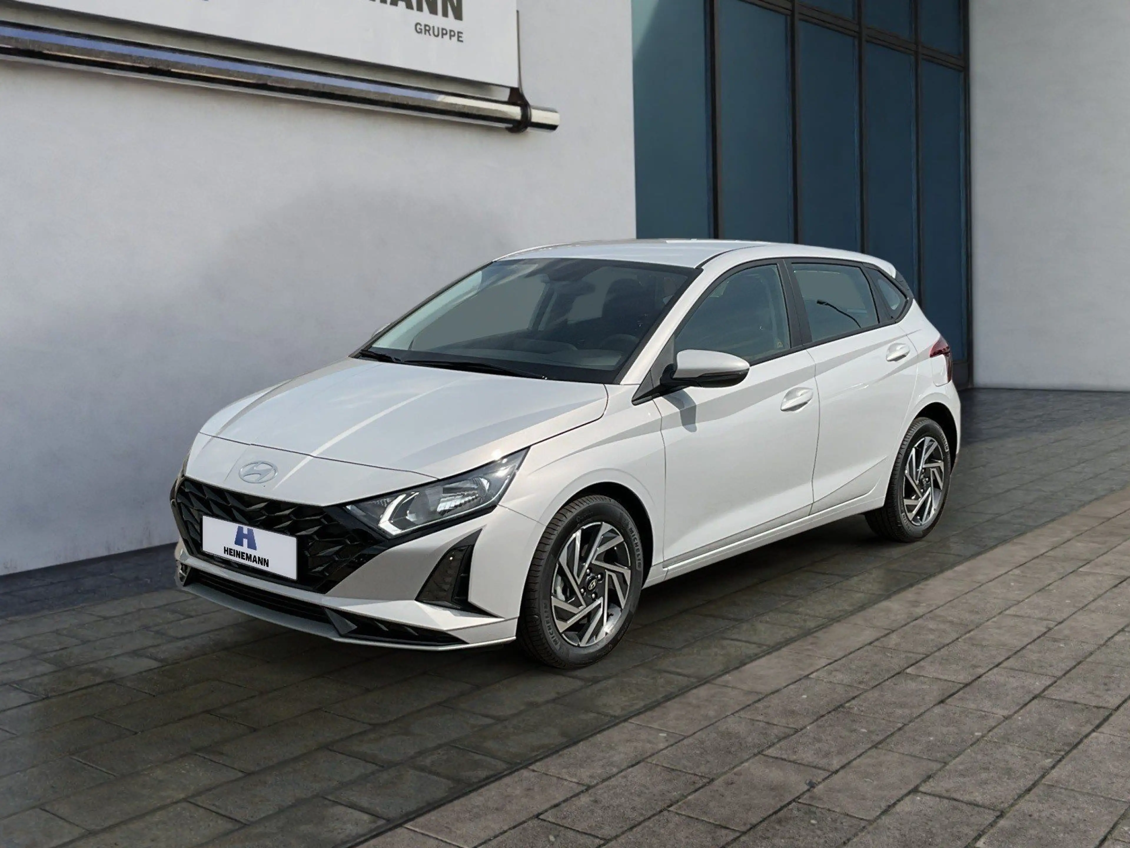 Hyundai i20 Trend (90 PS) 7-DCT Bose LED Navi Klima SHZ EPH RF