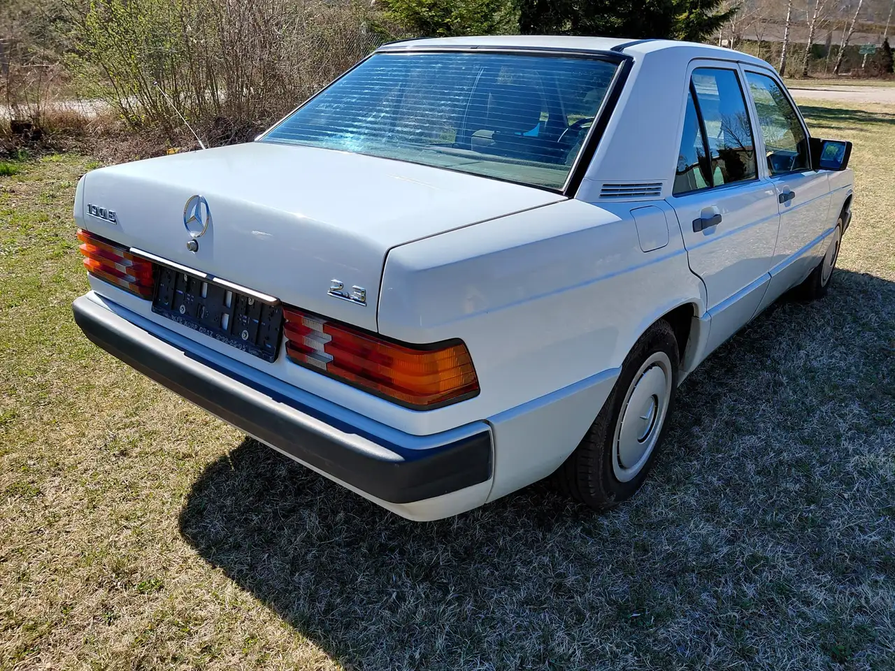 Mercedes-Benz 190 E 2,3, foto 5