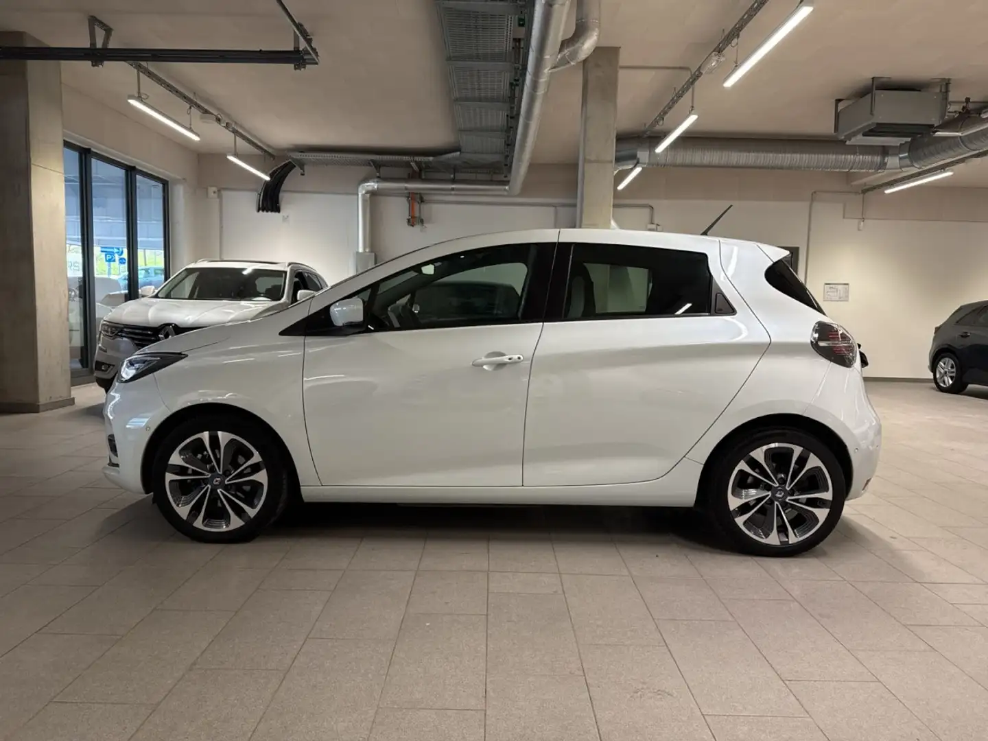 Renault ZOE Intens R135 zzgl. Batteriemiete Klima Navi Weiß - 2