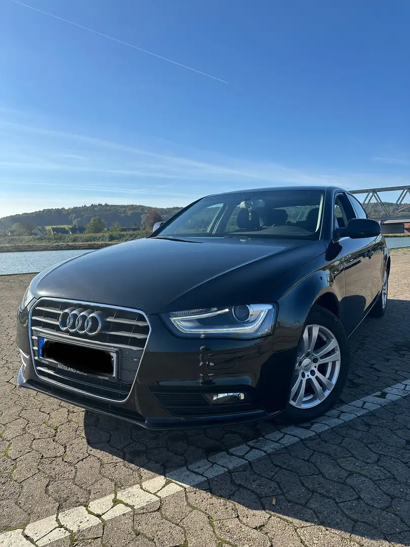 Audi A4 Ambition Fekete - 1