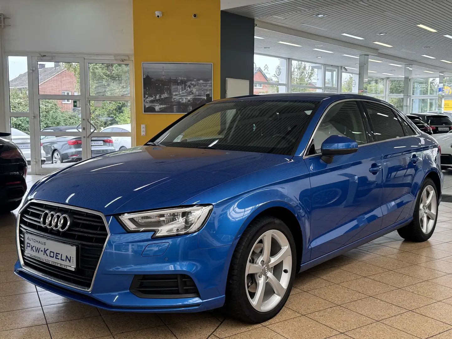 Audi A3 2.0 TDi DSG*XENON PLUS*NAVi MMi*APS*SiTZHG* Blau - 1