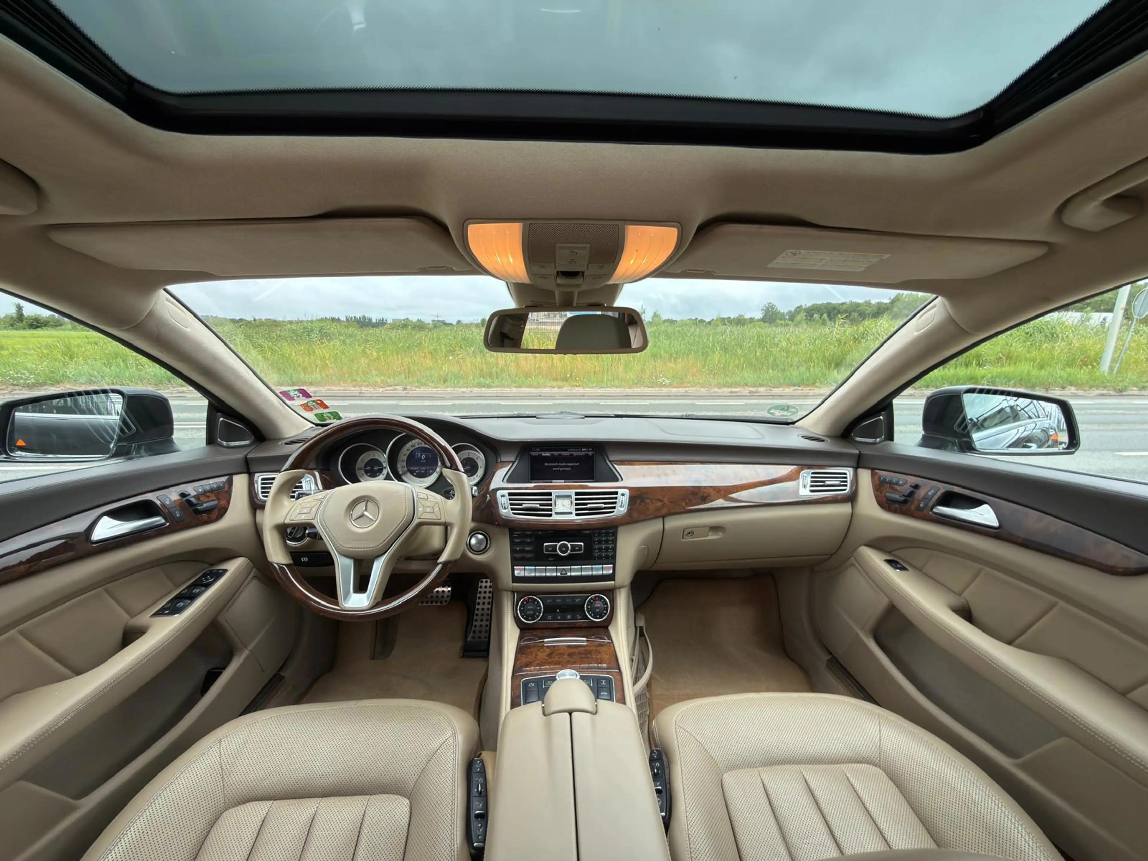 Mercedes-Benz CLS 350 Shooting Brake CDI 4-Matic AMG LINE — photo 15