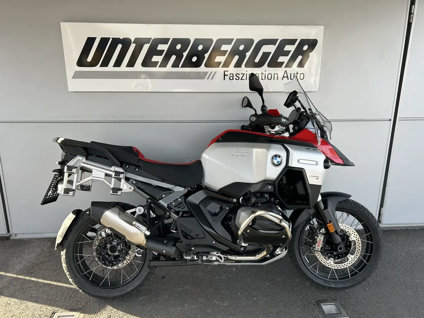 BMW R 1300 GS Adaptive Fahrzeughöhenregelung - 2