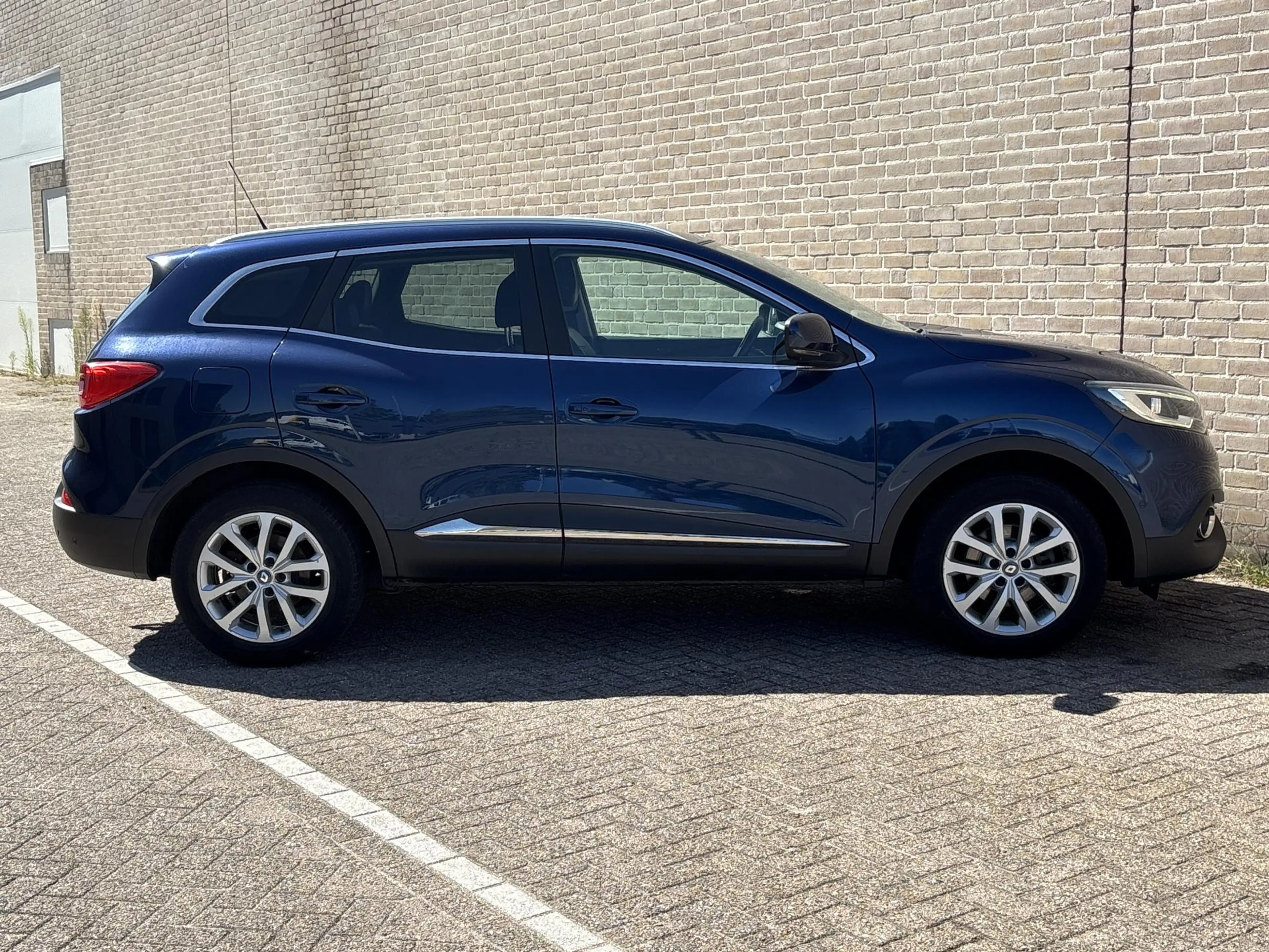 Renault Kadjar 1.2 TCe Intens | Navi | 1/2 Leder | Camera | Clima — photo 8