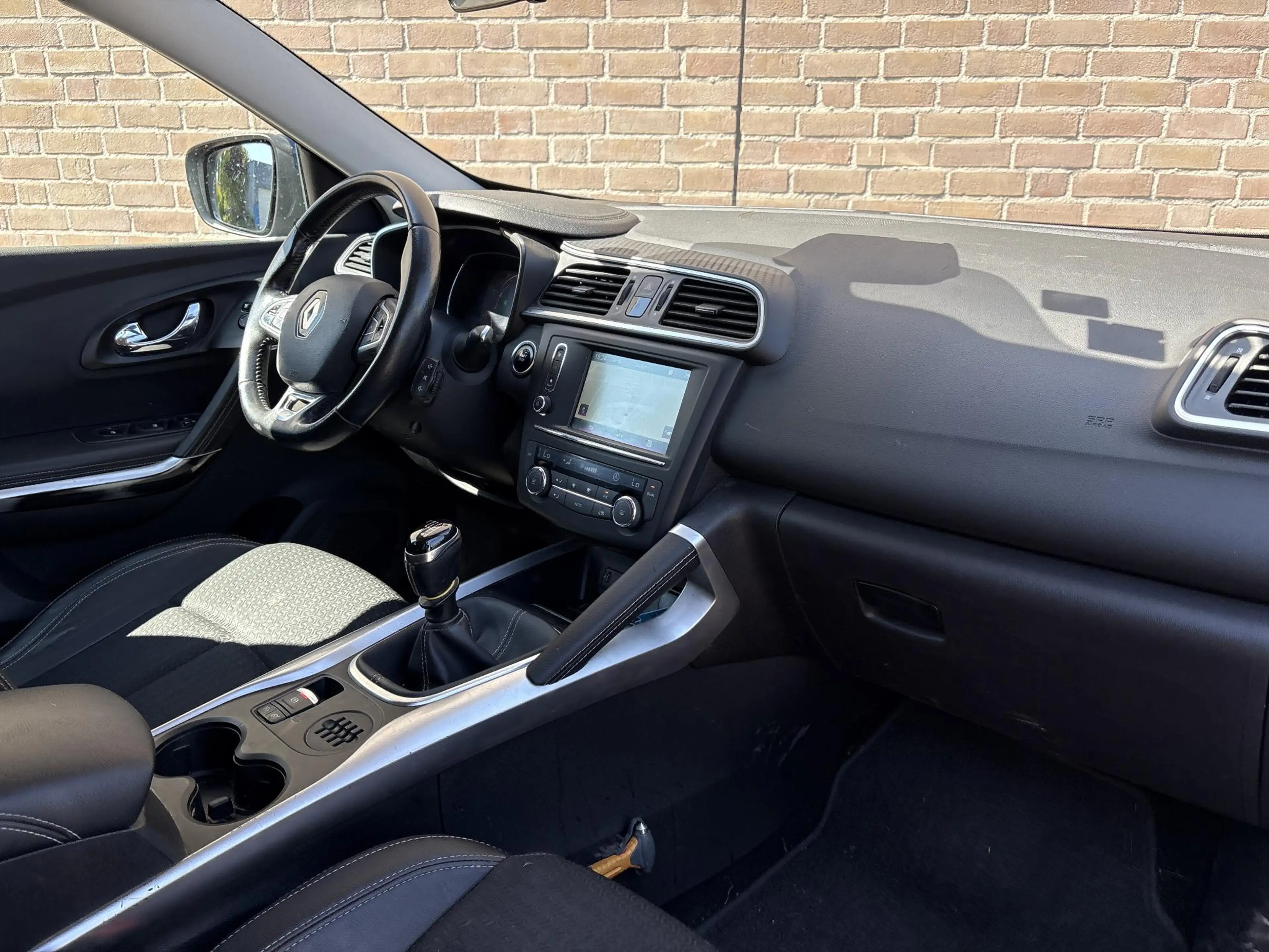 Renault Kadjar 1.2 TCe Intens | Navi | 1/2 Leder | Camera | Clima — photo 9