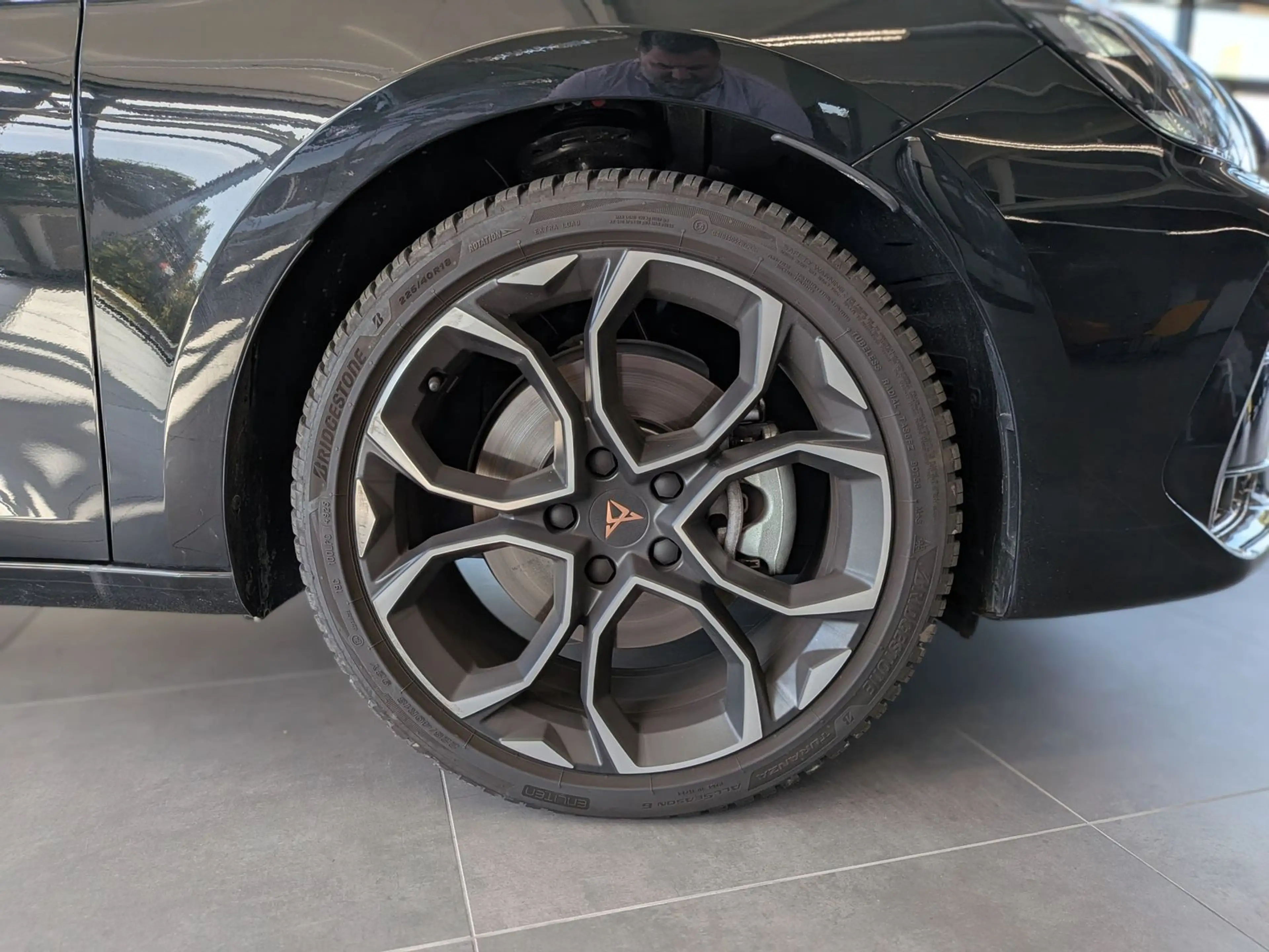 CUPRA Leon 2.0 DSG Dynamic/Edge-Paket Navi AHK 5J-Gara — photo 11