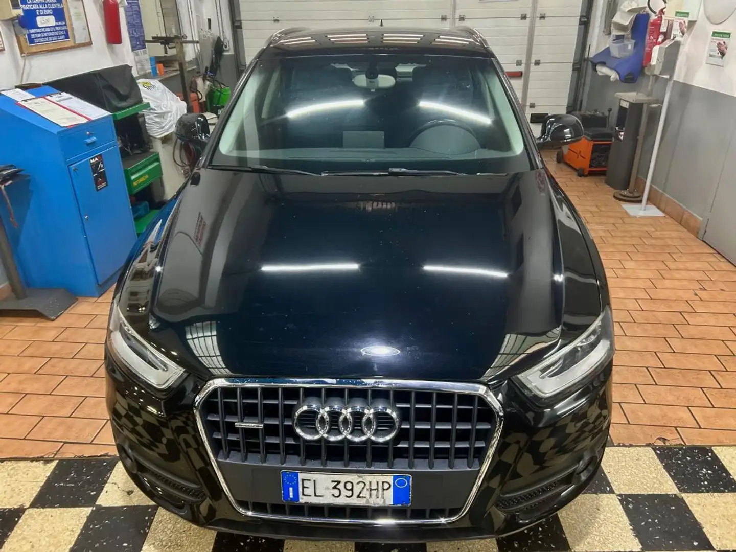 Audi Q3 2.0 TDI 177 CV quattro S tronic Noir - 2