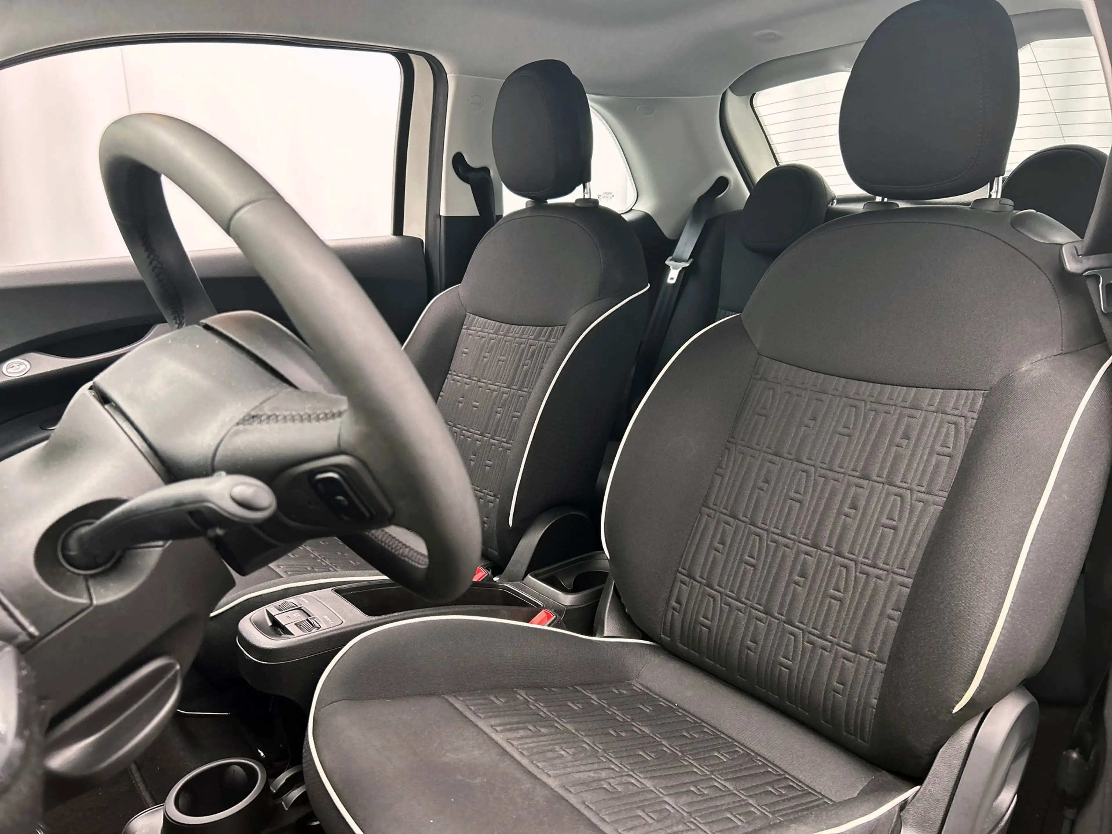Fiat 500e Icon 24 kWh | Apple/Carplay | Climate/Control | Cr — photo 6