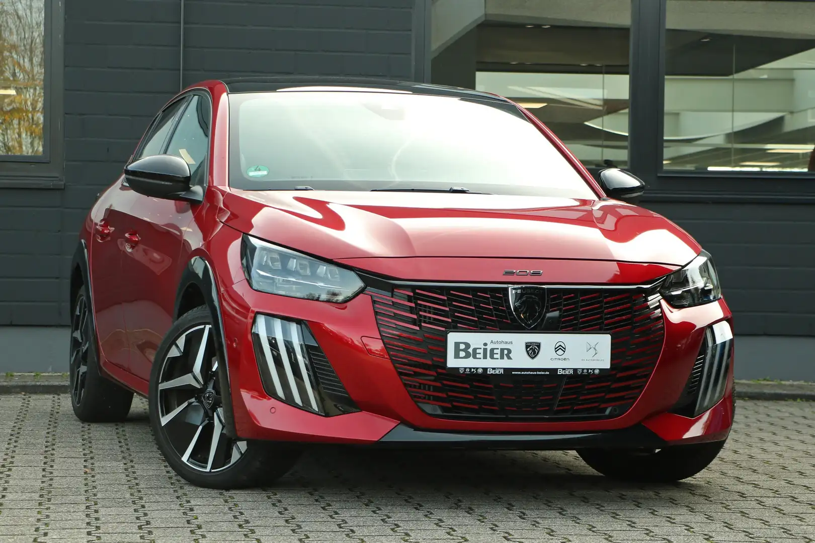 Peugeot 208 1,2 100 GT Sitzh/ Klimaau./ PDC Rot - 2