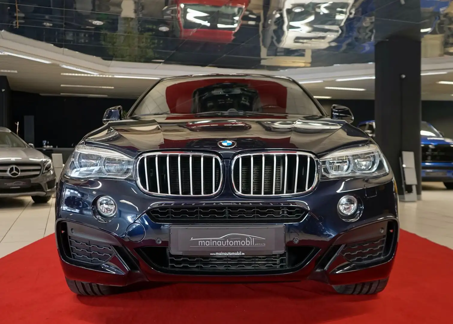 BMW X6 40d M-Paket MWST Carbo SoftClose KeyLessGo Чорний - 1