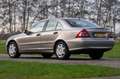 Mercedes-Benz C 180 K. Classic 130.900 km +NAP NL-auto Youngtimer Grau - thumbnail 5