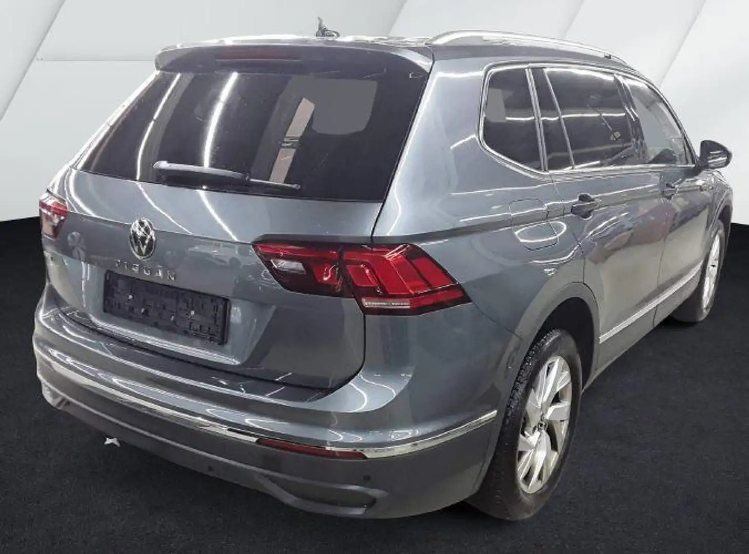 Volkswagen Tiguan Allspace Life 1.5 TSI DSG Navi AHK LED 7-Sitzer Grau - 2