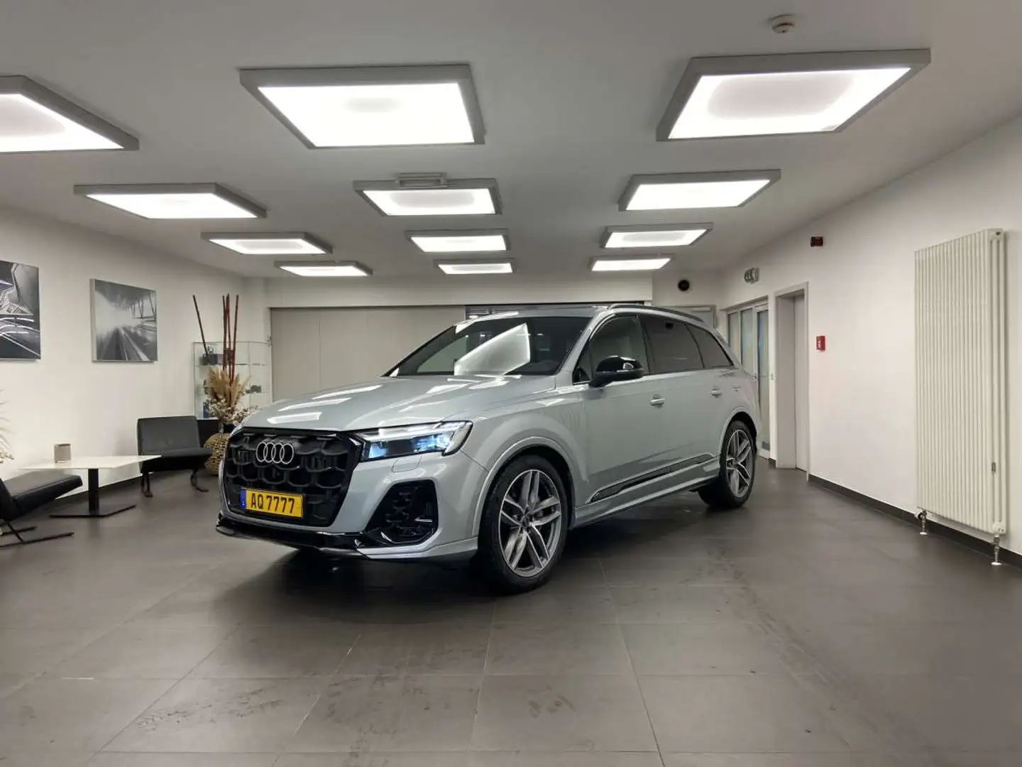 Audi Q7 S line 55 TFSIe quattro 395 PS Tiptronic Argent - 1