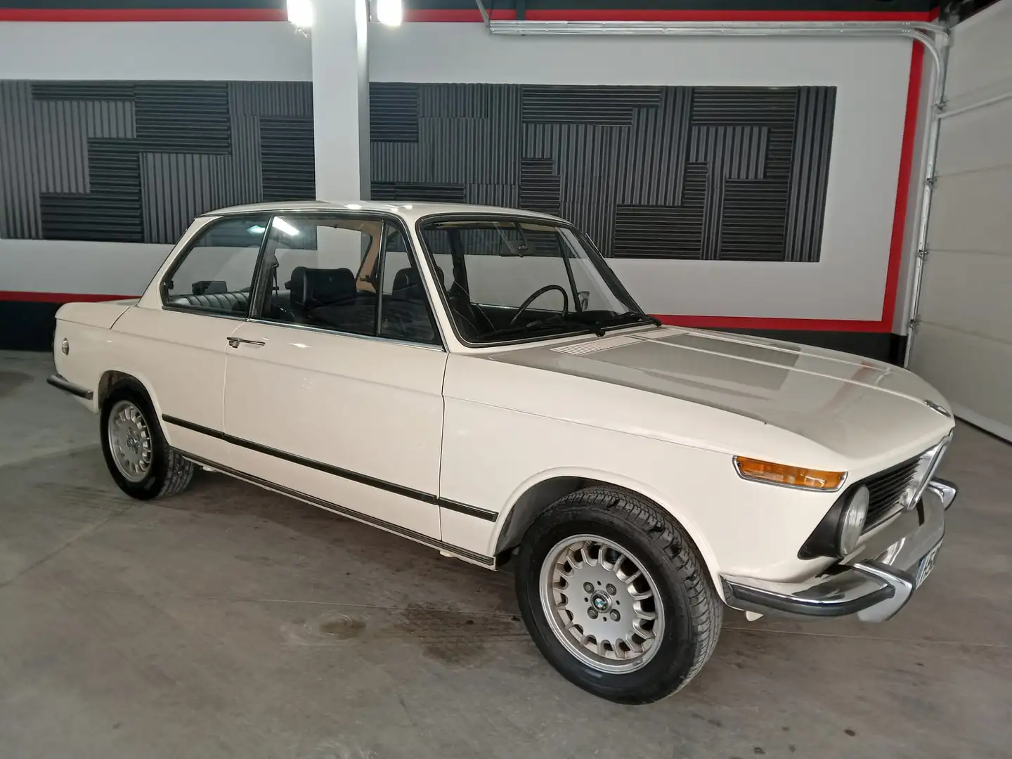 BMW 2002 1502 bijela - 1
