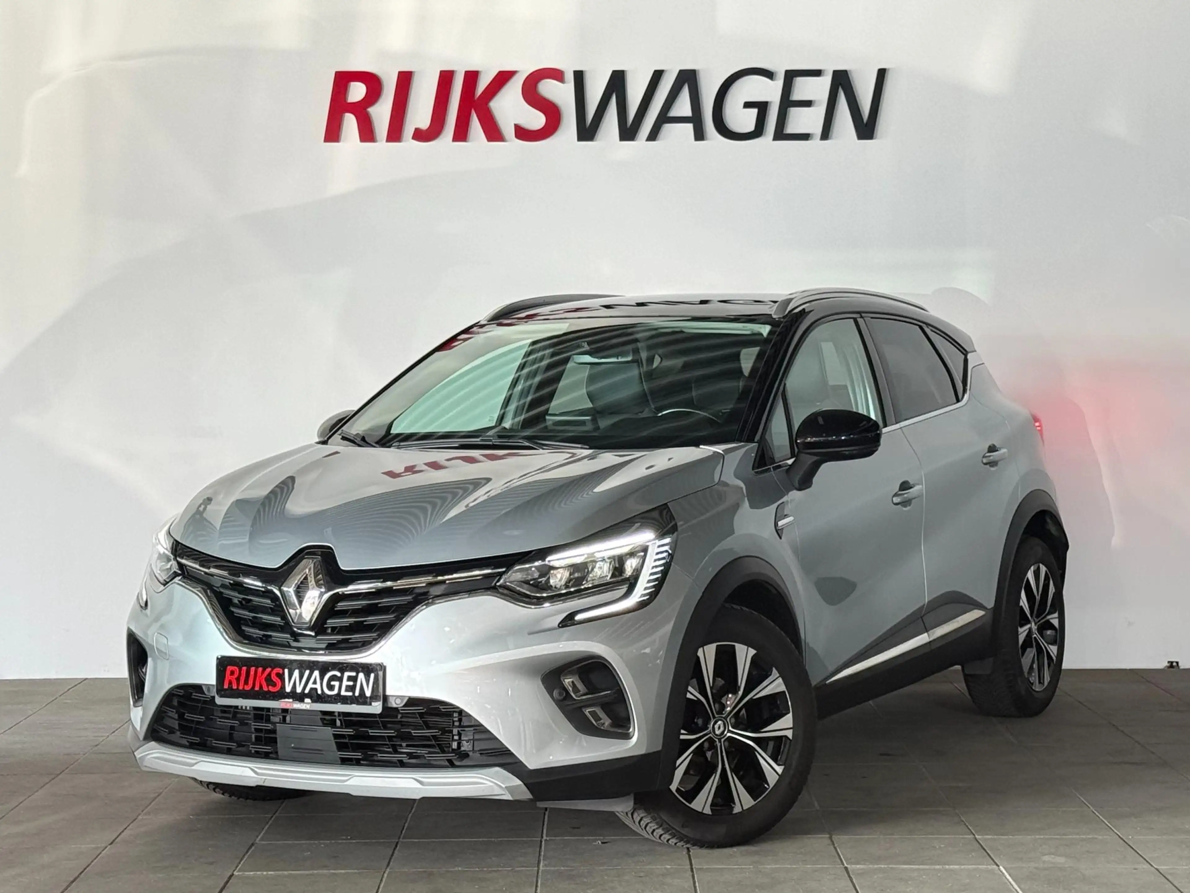 Renault Captur 1.3 TCe 140 Intens Carplay/Navi/Camera/Keyless — photo 2