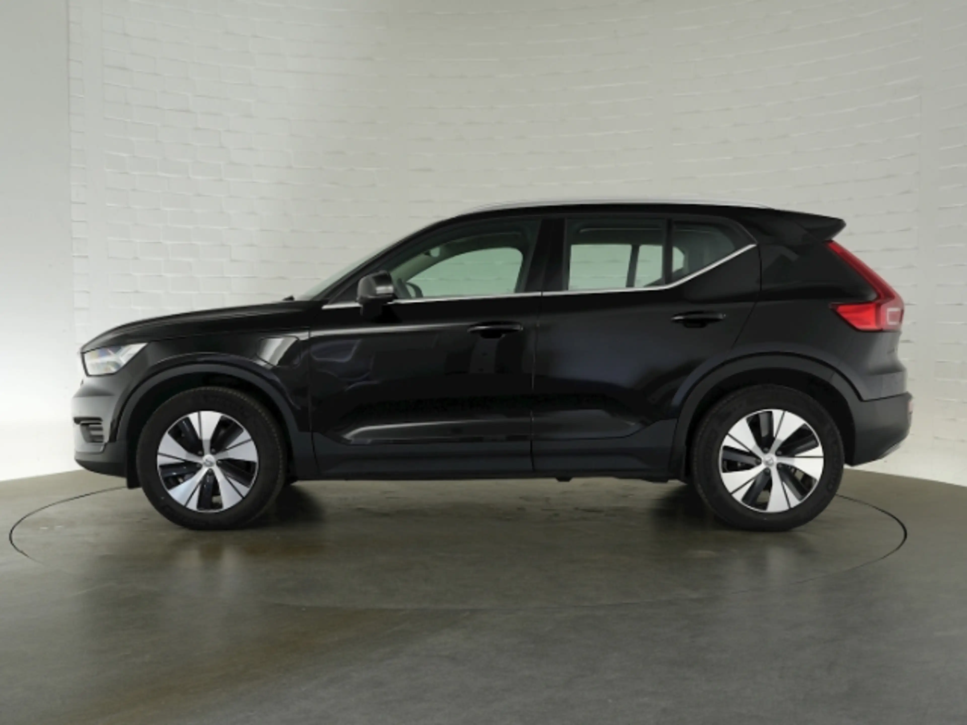 Volvo XC40 T4 INSCRIPTION EXPRESSION PHEV AT+NAVI+RÜCKFAHRKAM — photo 6
