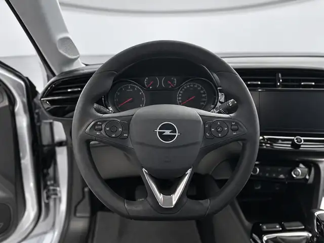 Opel Corsa view 9