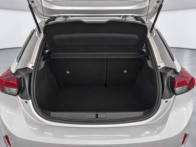 Opel Corsa view 4